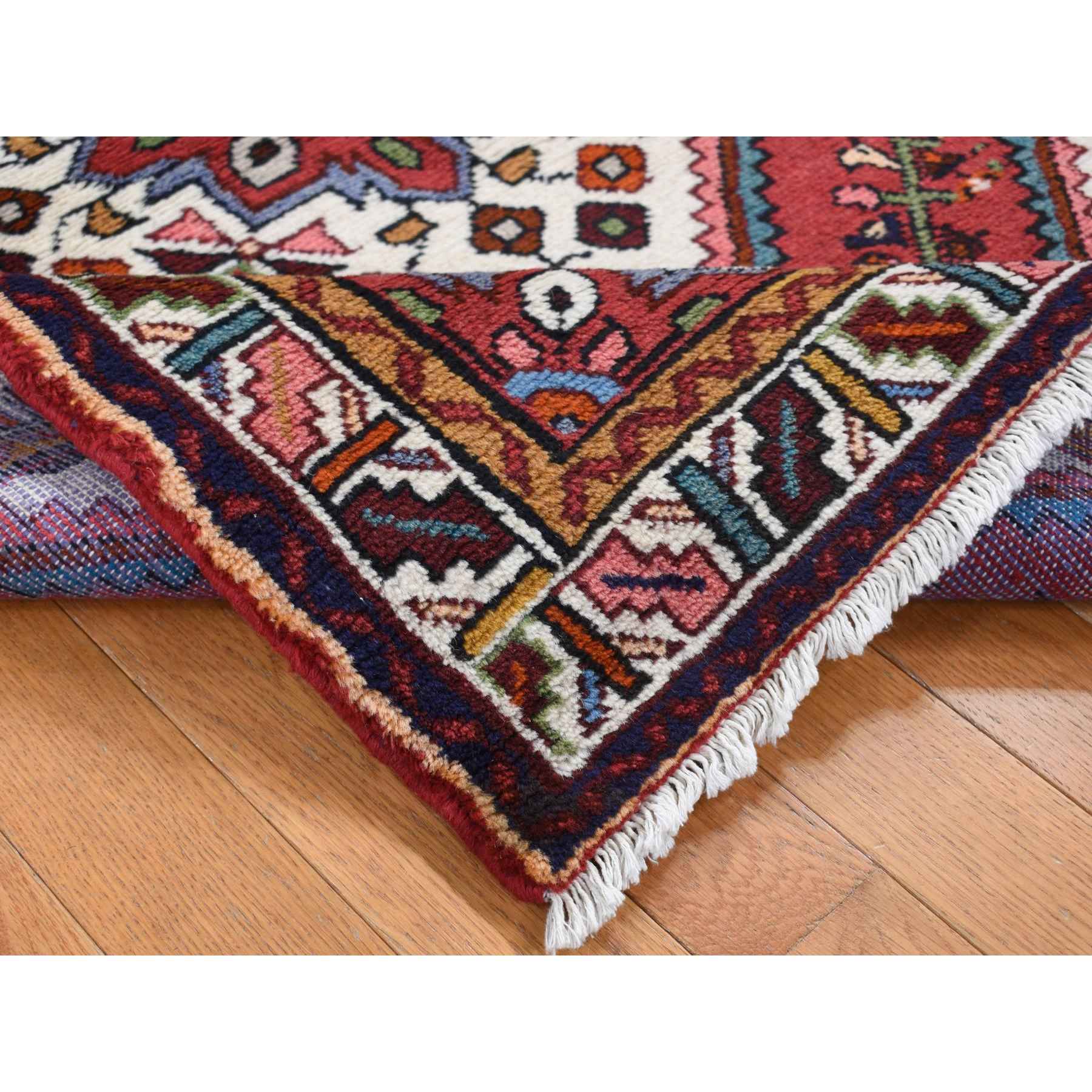 Persian-Hand-Knotted-Rug-437340