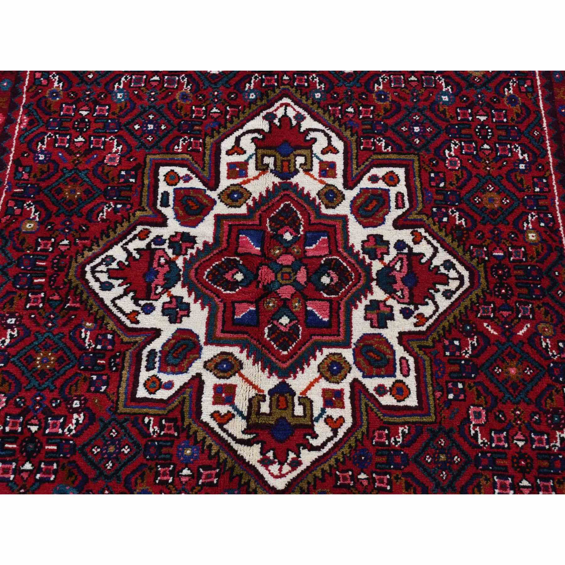 Persian-Hand-Knotted-Rug-437365