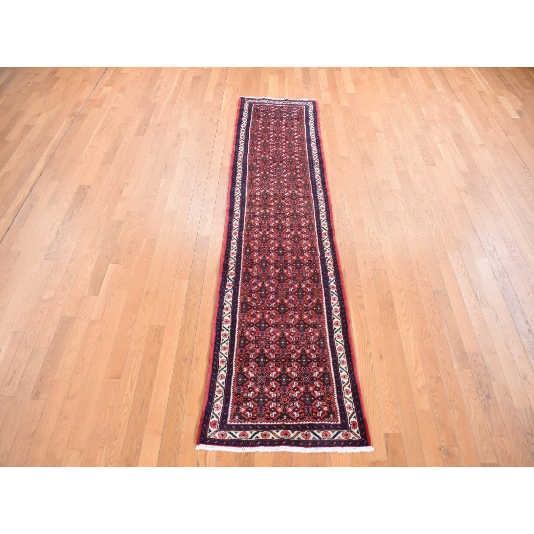 Persian-Hand-Knotted-Rug-437380