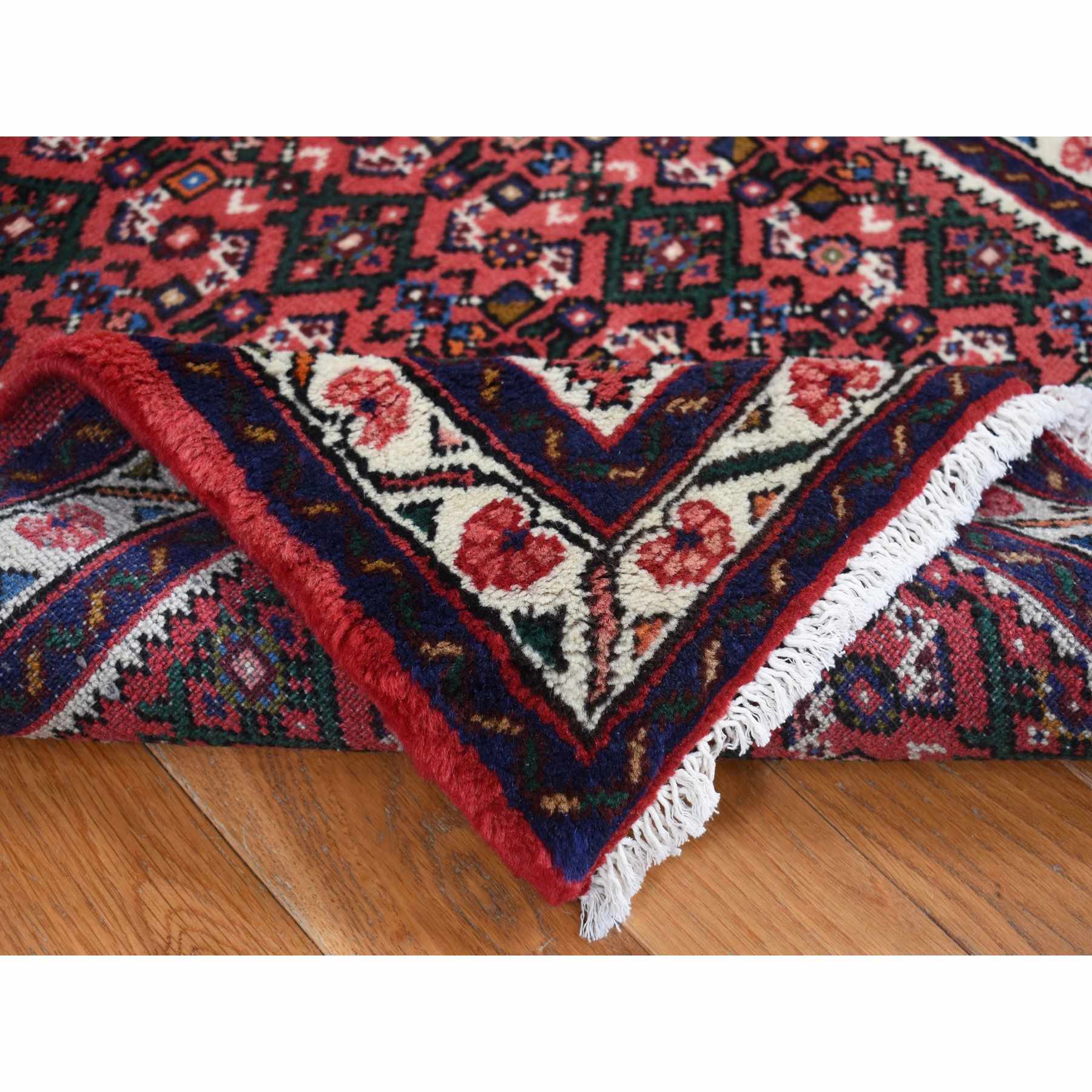 Persian-Hand-Knotted-Rug-437380