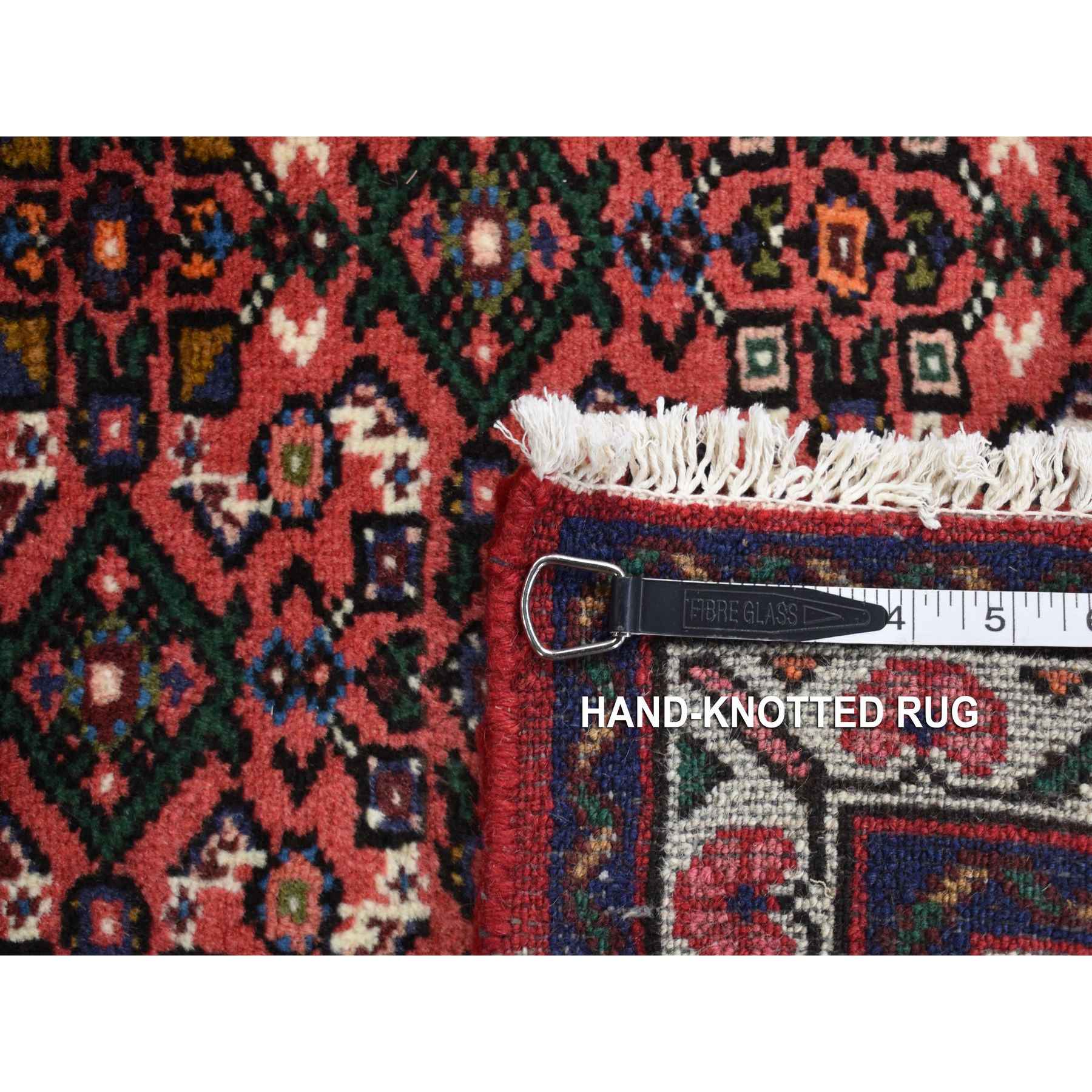 Persian-Hand-Knotted-Rug-437380