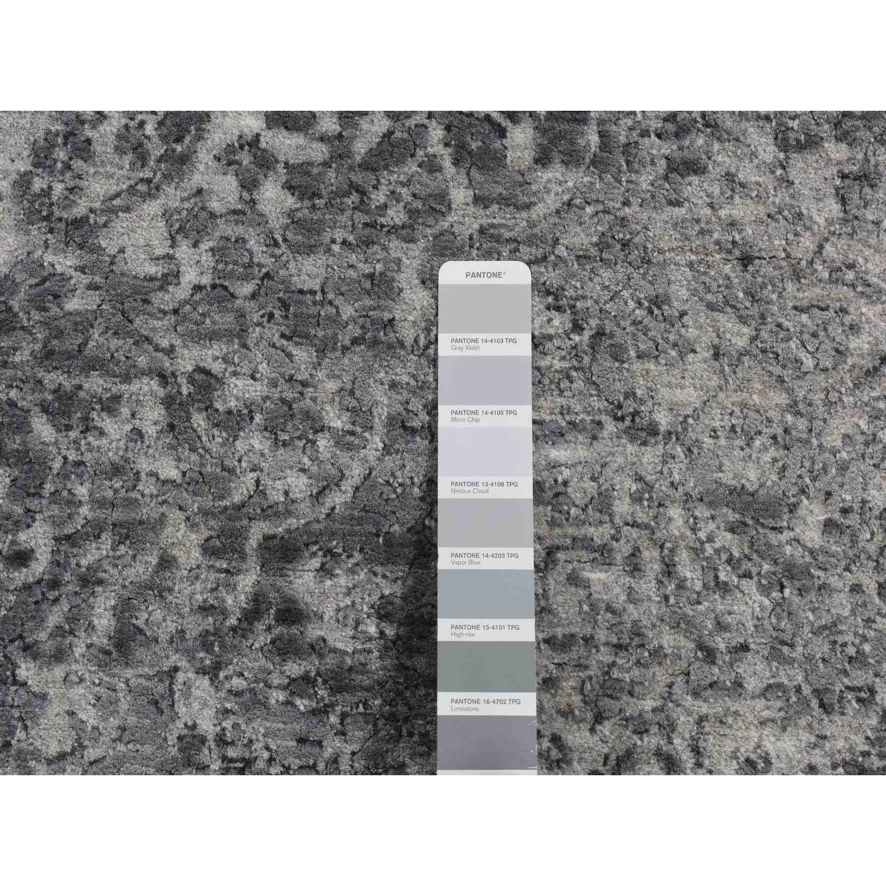 Transitional-Hand-Knotted-Rug-436110