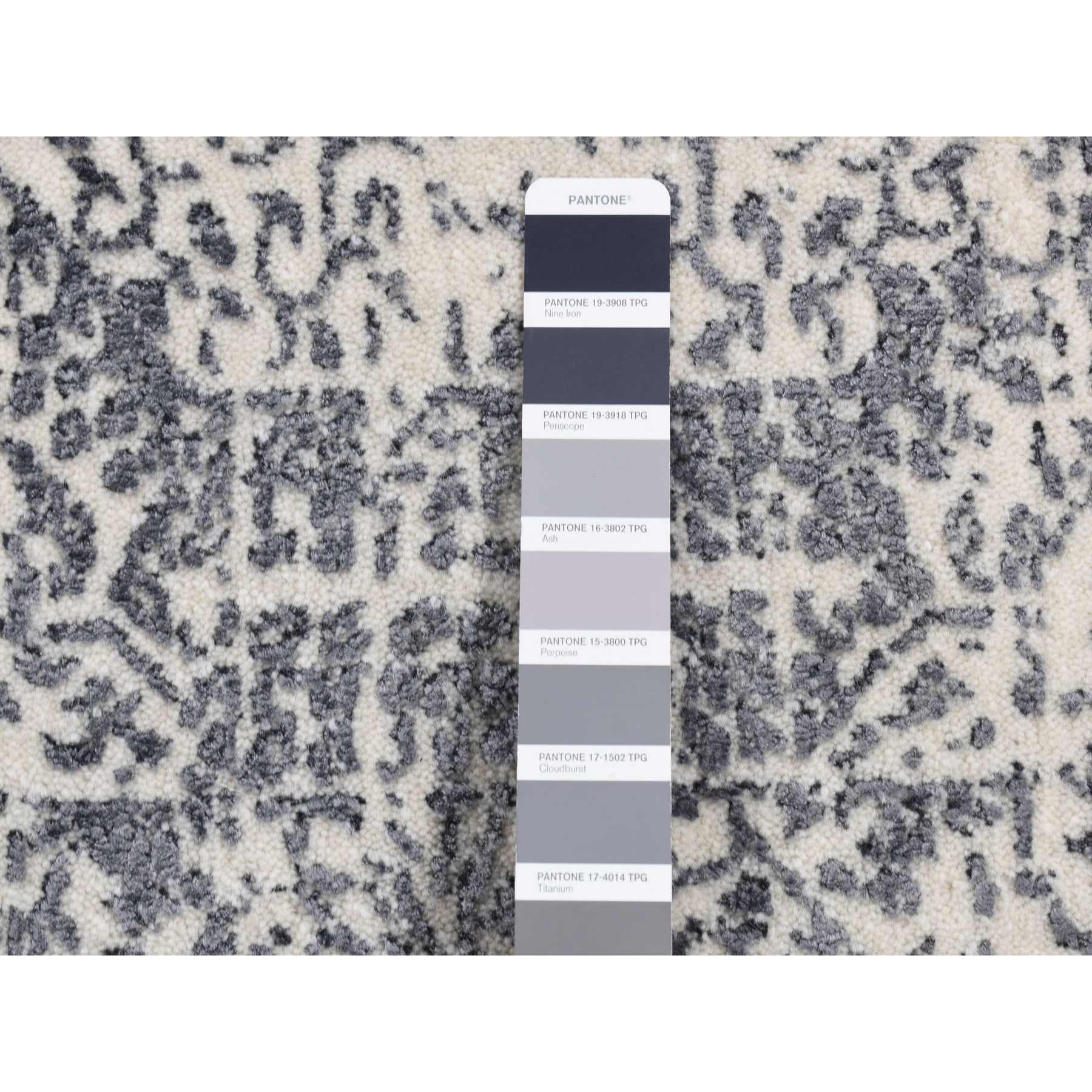 Transitional-Hand-Loomed-Rug-436475