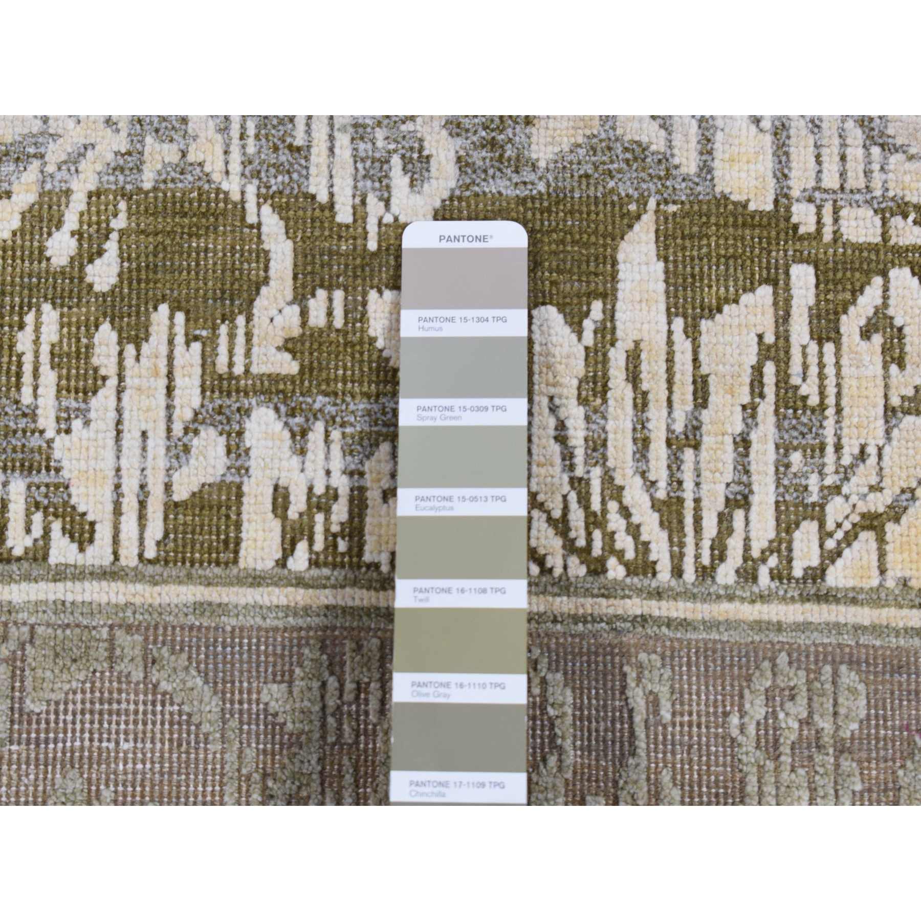 Wool-and-Silk-Hand-Knotted-Rug-435355