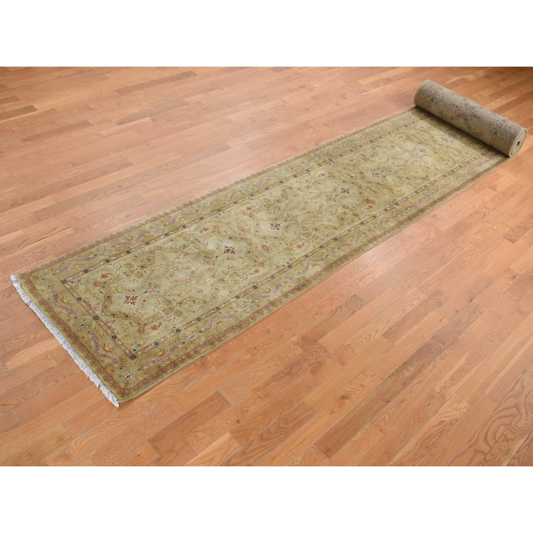 Fine-Oriental-Hand-Knotted-Rug-438285