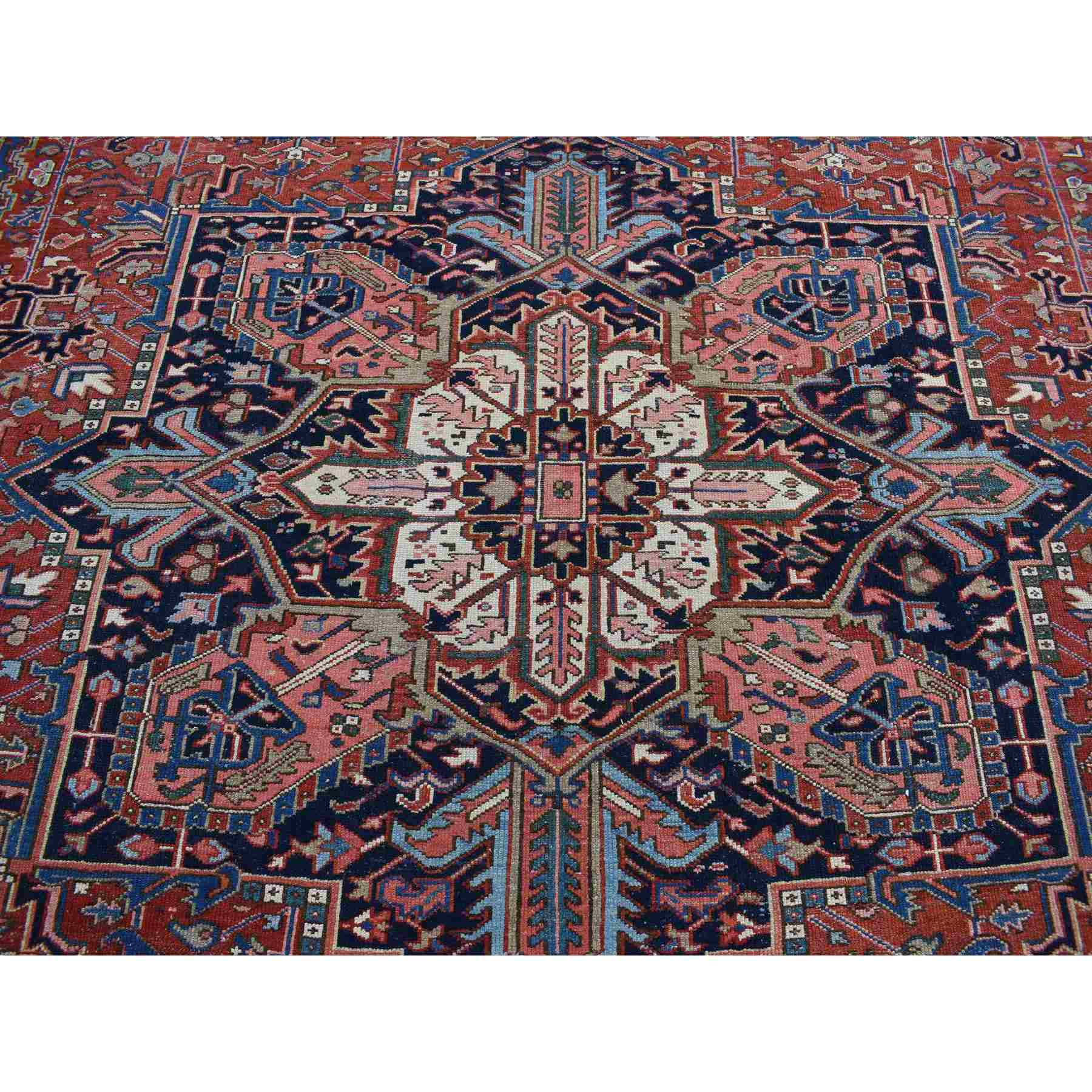 Heriz-Hand-Knotted-Rug-437805