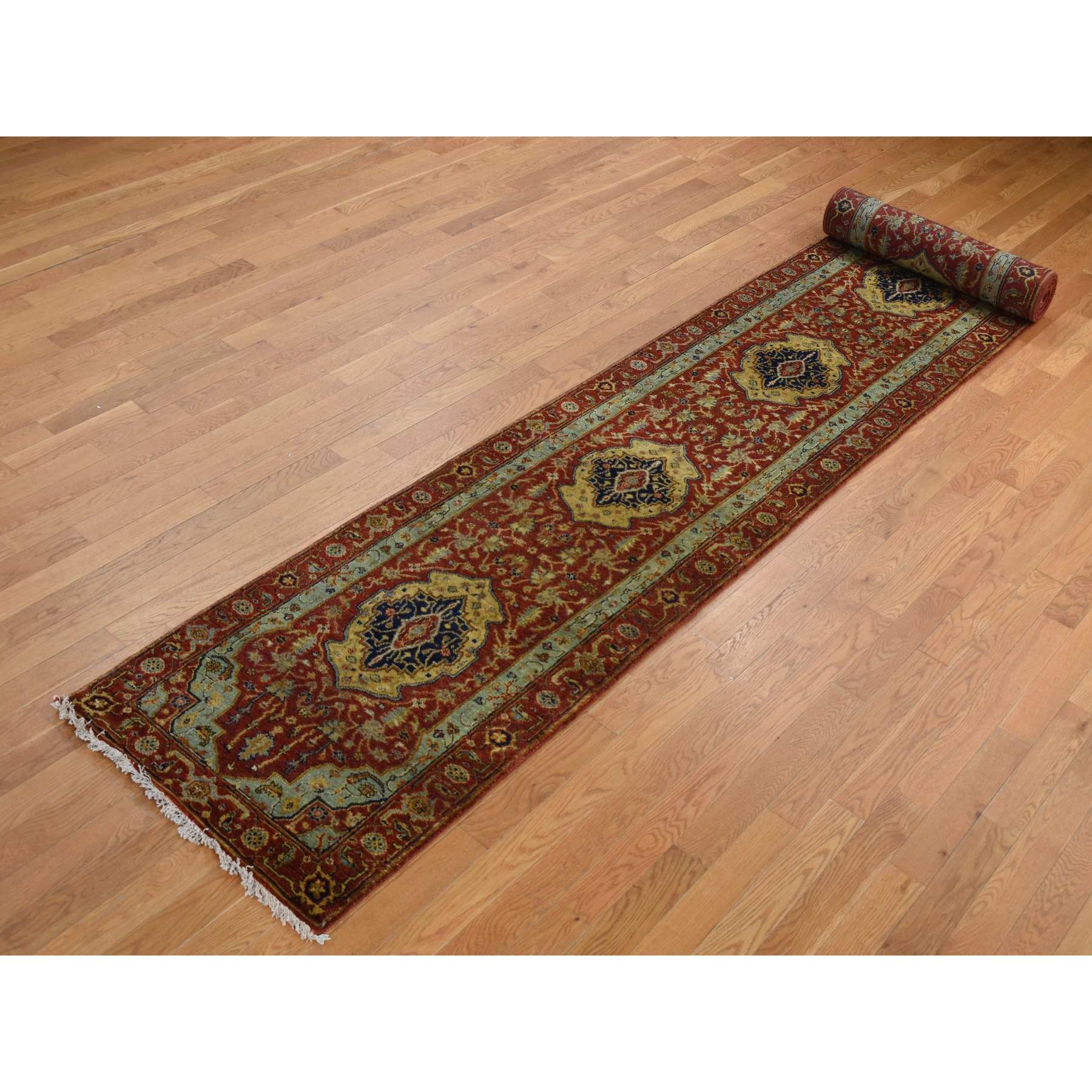 Heriz-Hand-Knotted-Rug-438115