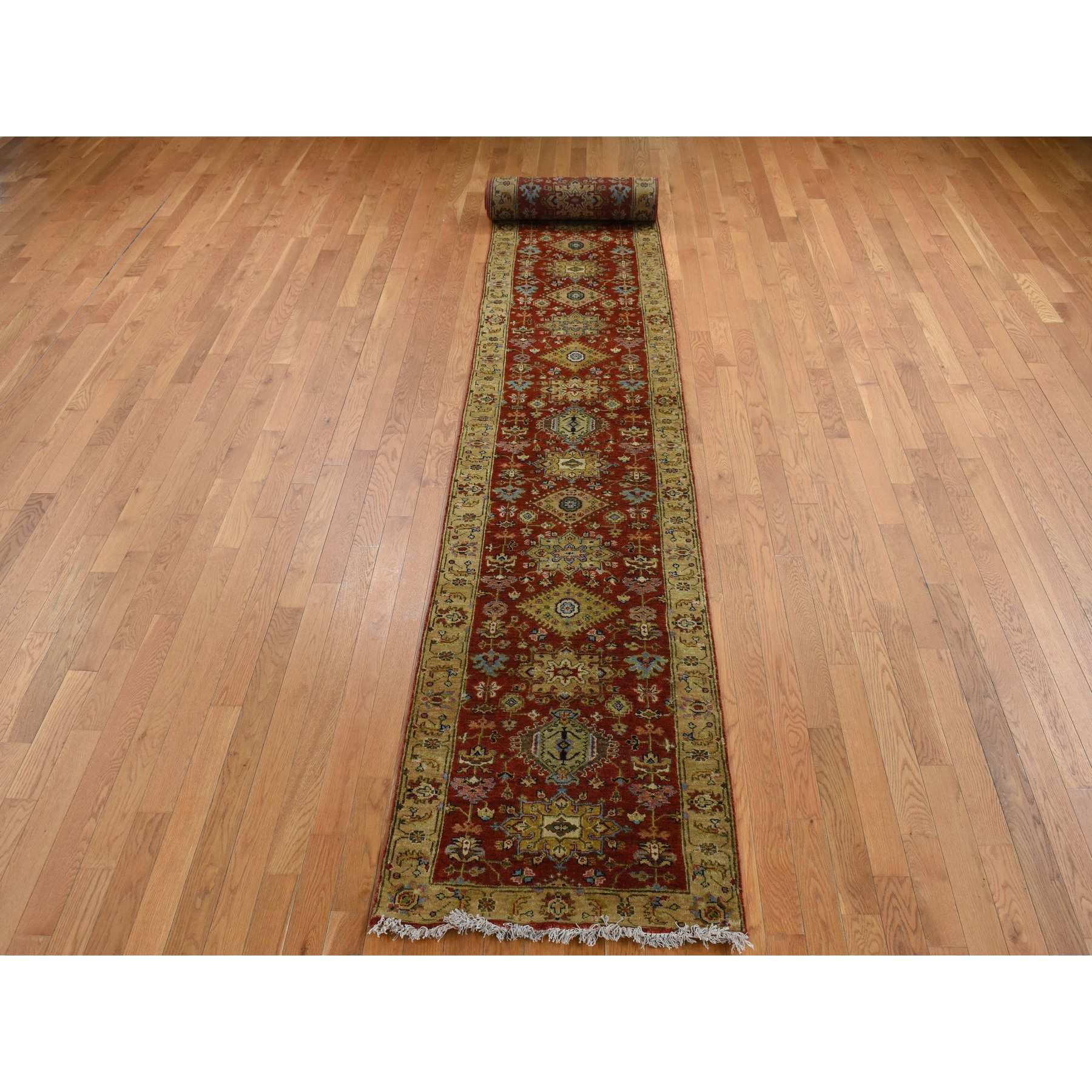 Heriz-Hand-Knotted-Rug-438185