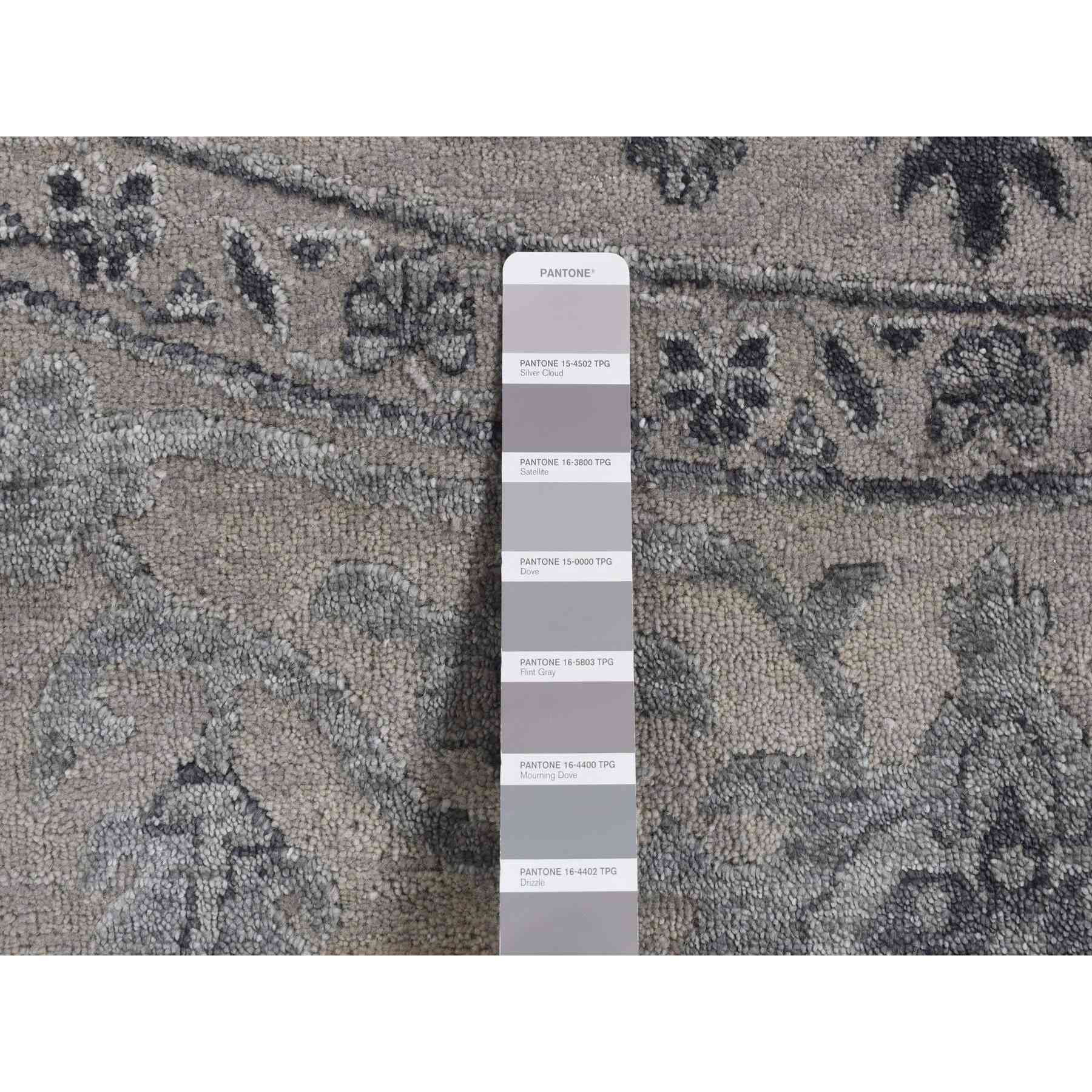 Heriz-Hand-Knotted-Rug-438735