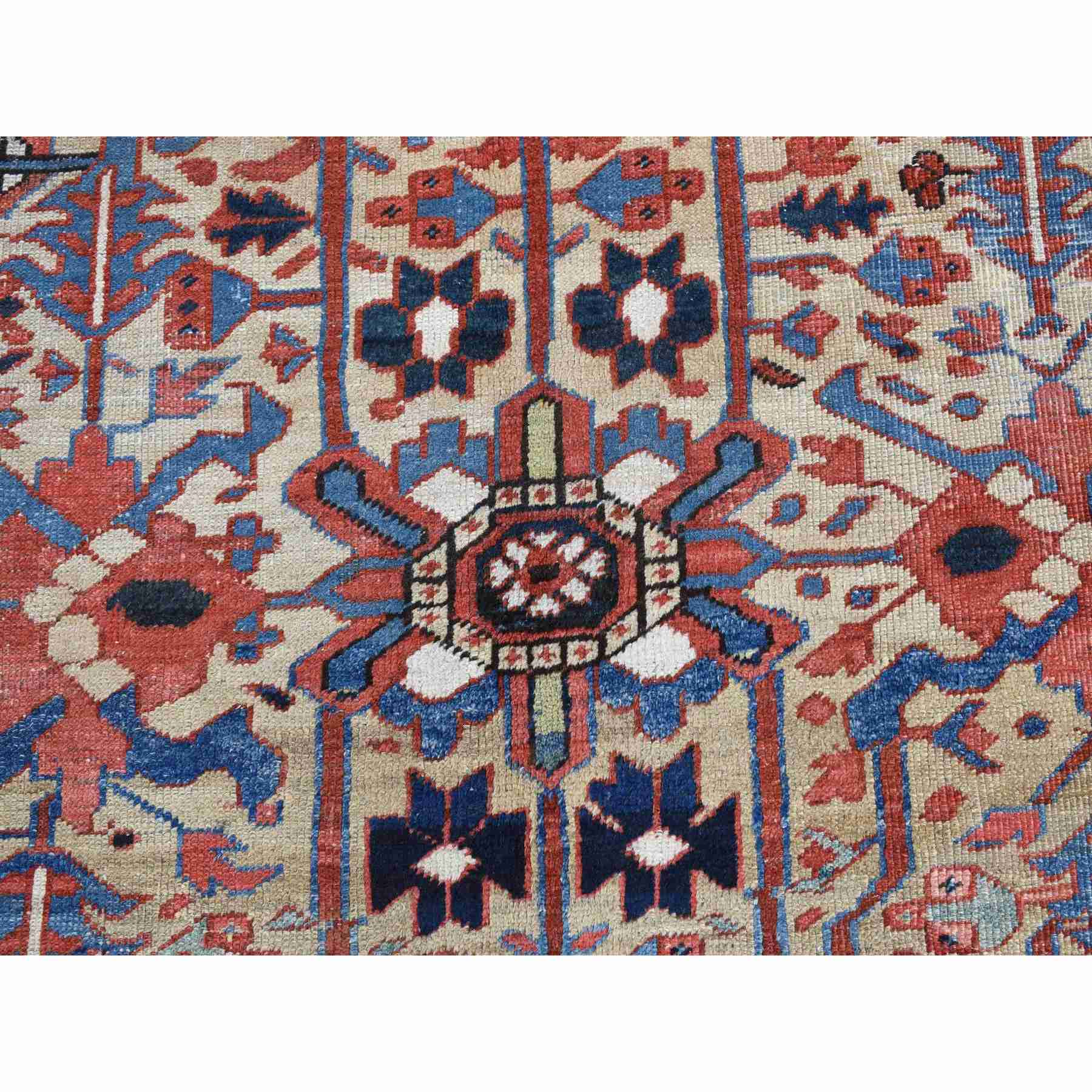 Heriz-Hand-Knotted-Rug-439590