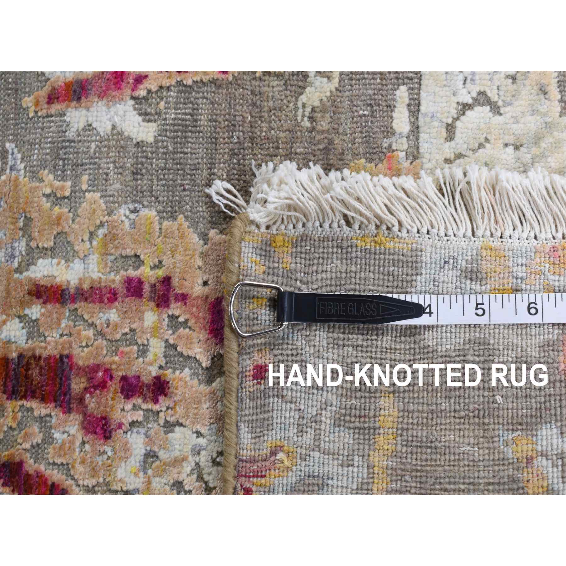Modern-and-Contemporary-Hand-Knotted-Rug-437910