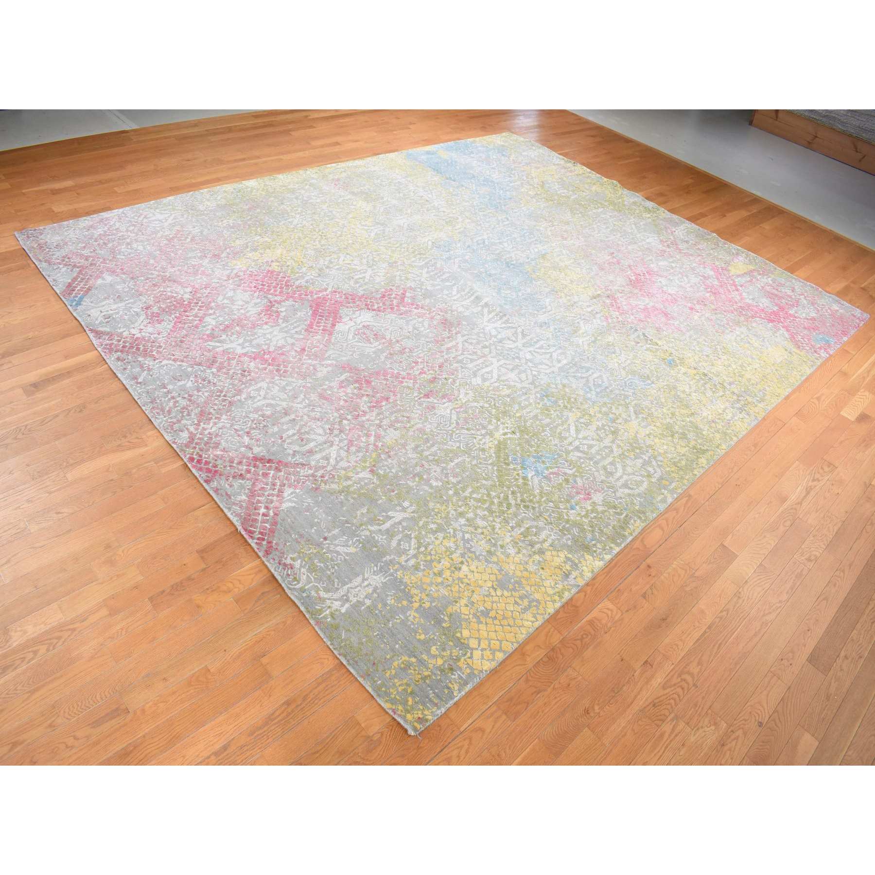 Modern-and-Contemporary-Hand-Knotted-Rug-438235