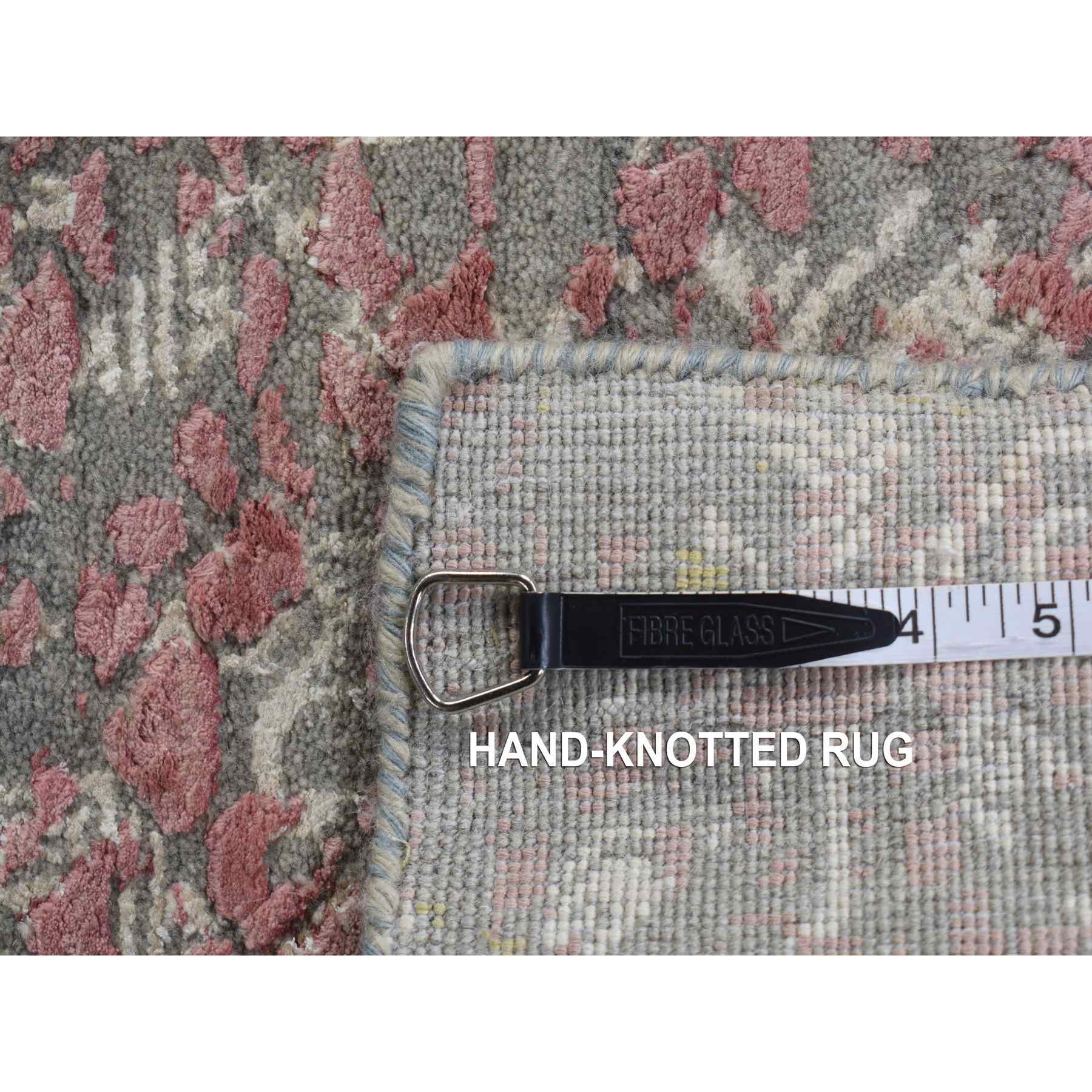 Modern-and-Contemporary-Hand-Knotted-Rug-438235