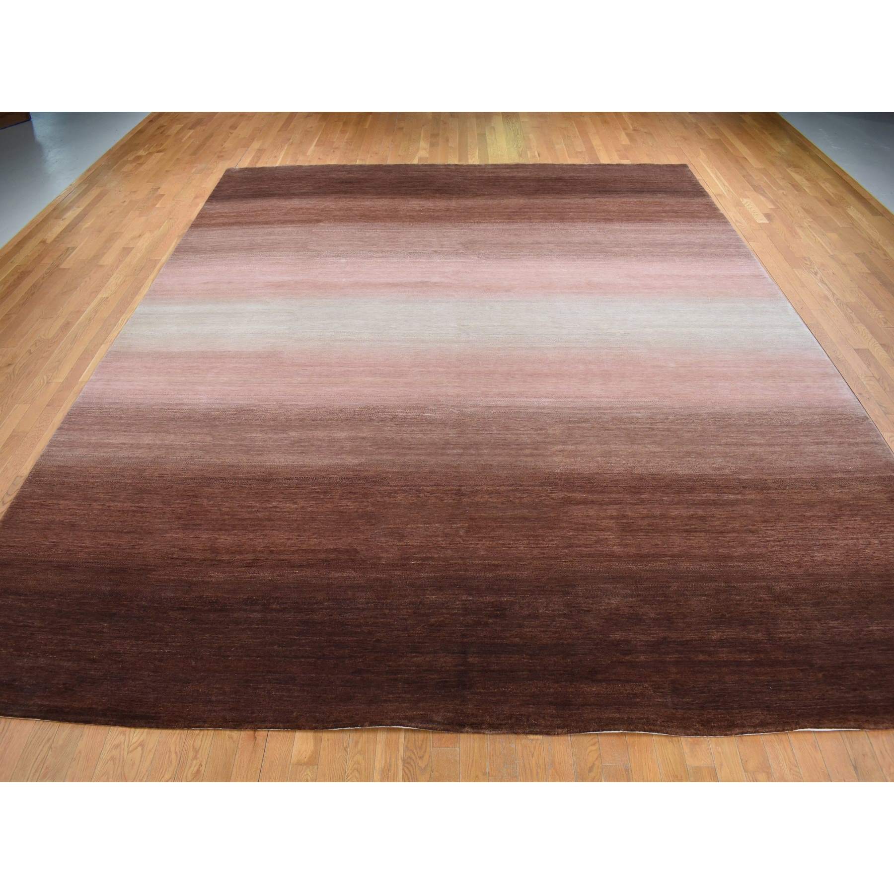 Modern-and-Contemporary-Hand-Knotted-Rug-438320