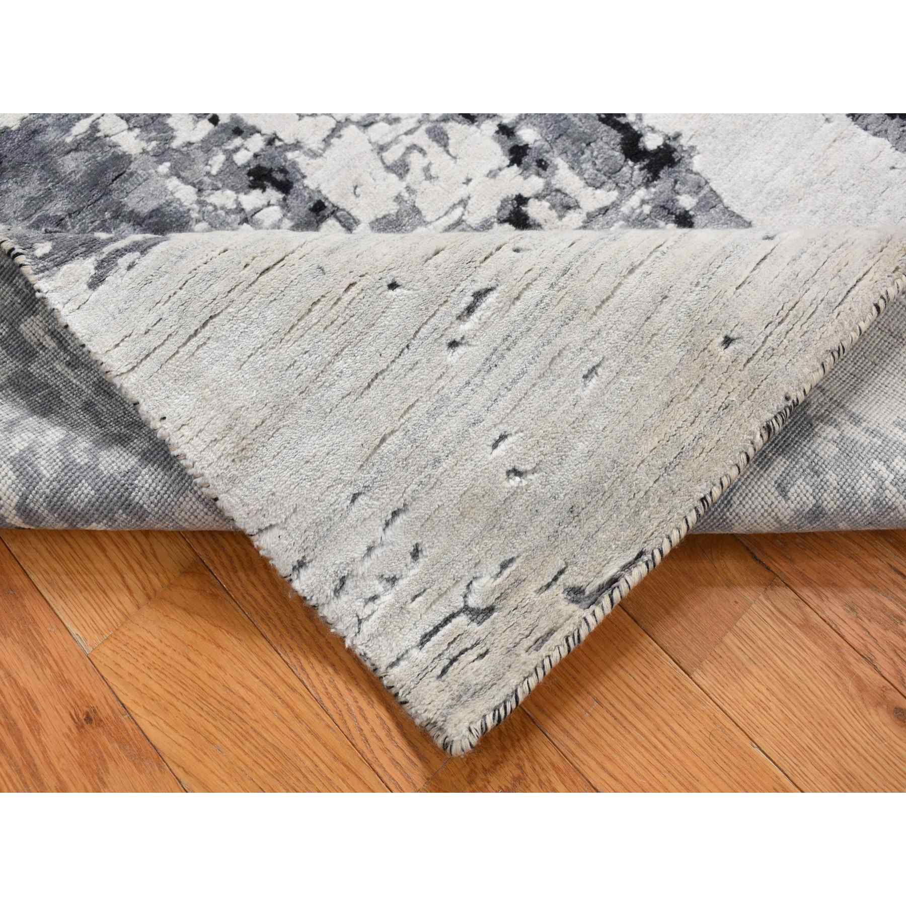 Modern-and-Contemporary-Hand-Knotted-Rug-438400