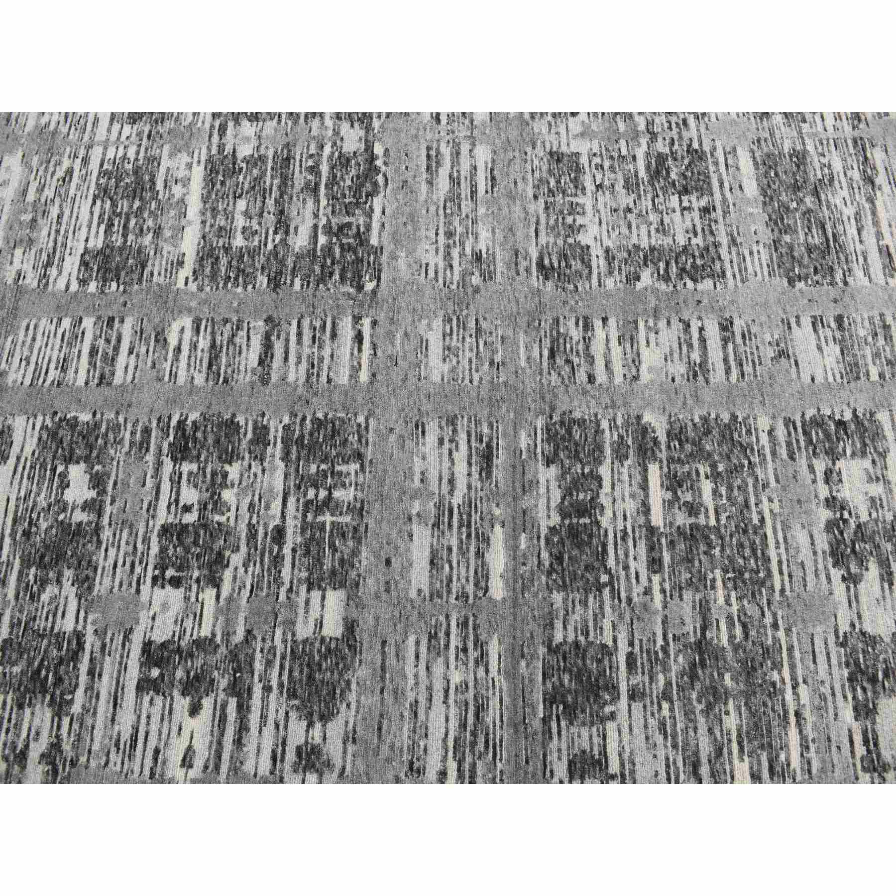 Modern-and-Contemporary-Hand-Knotted-Rug-438725