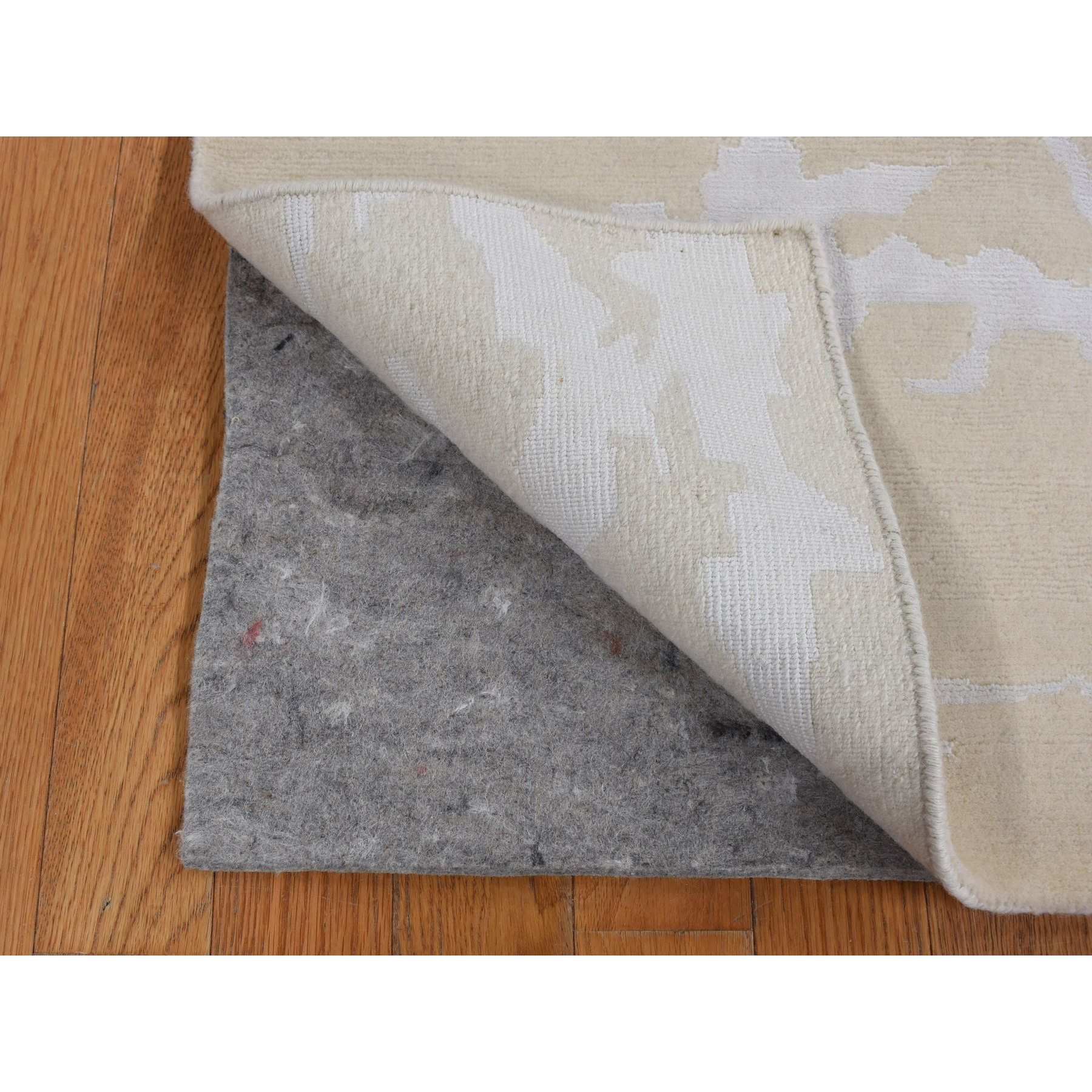 Modern-and-Contemporary-Hand-Knotted-Rug-438965