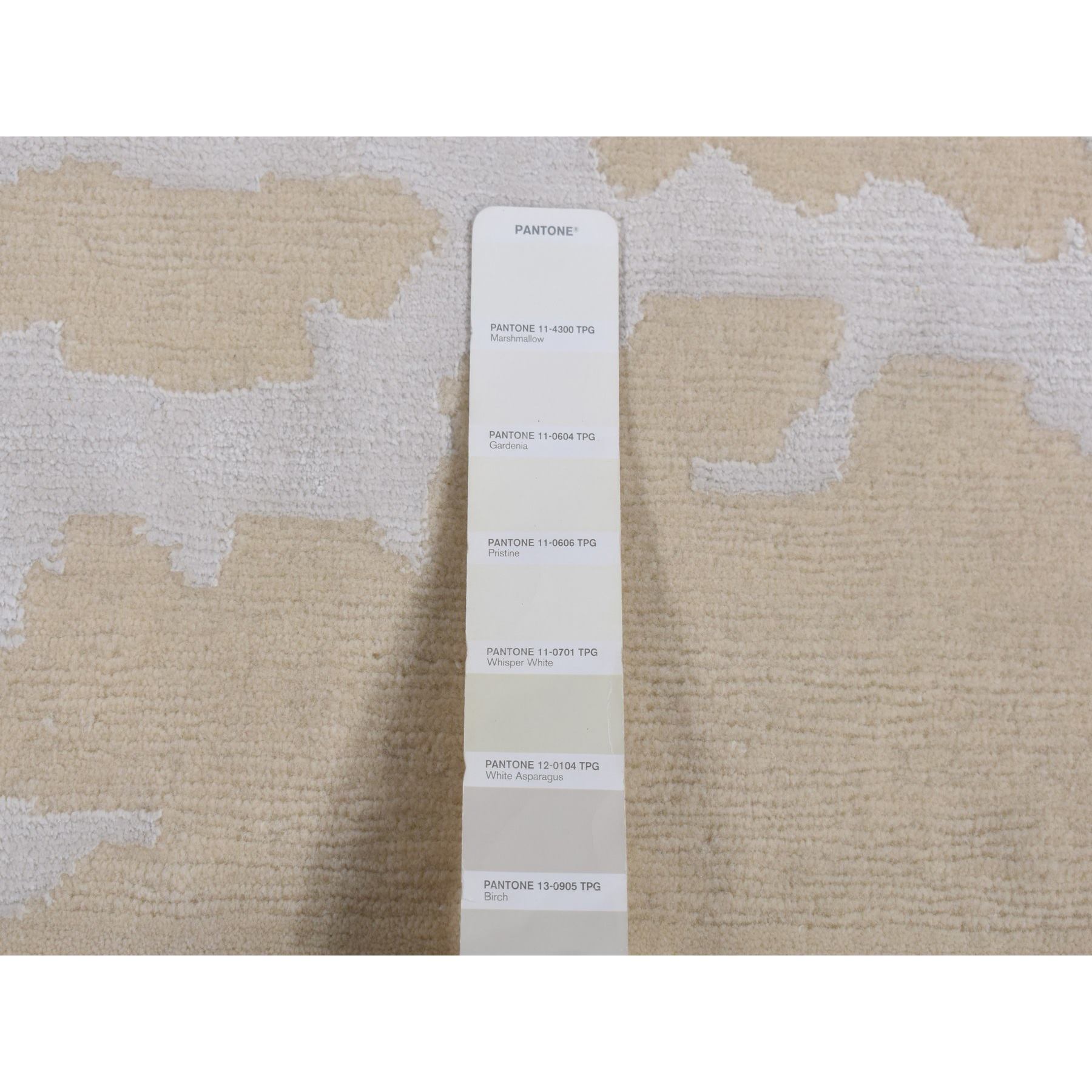 Modern-and-Contemporary-Hand-Knotted-Rug-438965