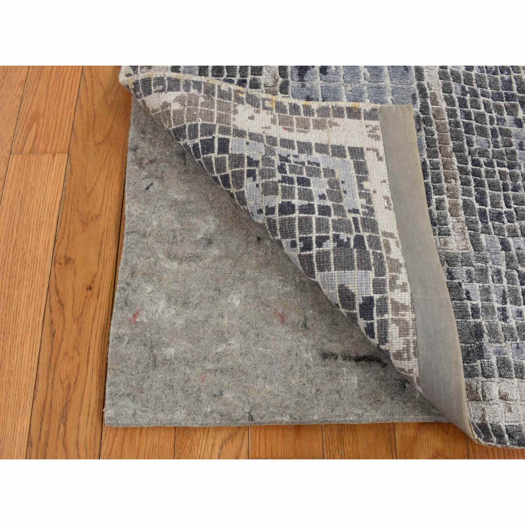 Modern-and-Contemporary-Hand-Knotted-Rug-439005
