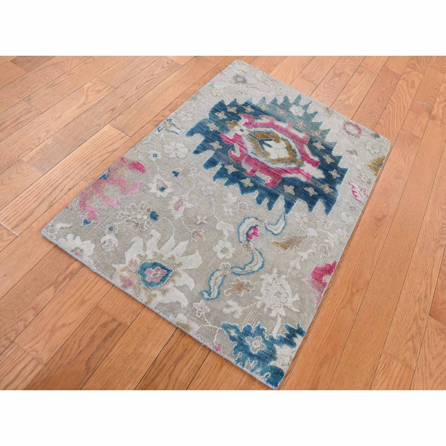 Modern-and-Contemporary-Hand-Knotted-Rug-439035