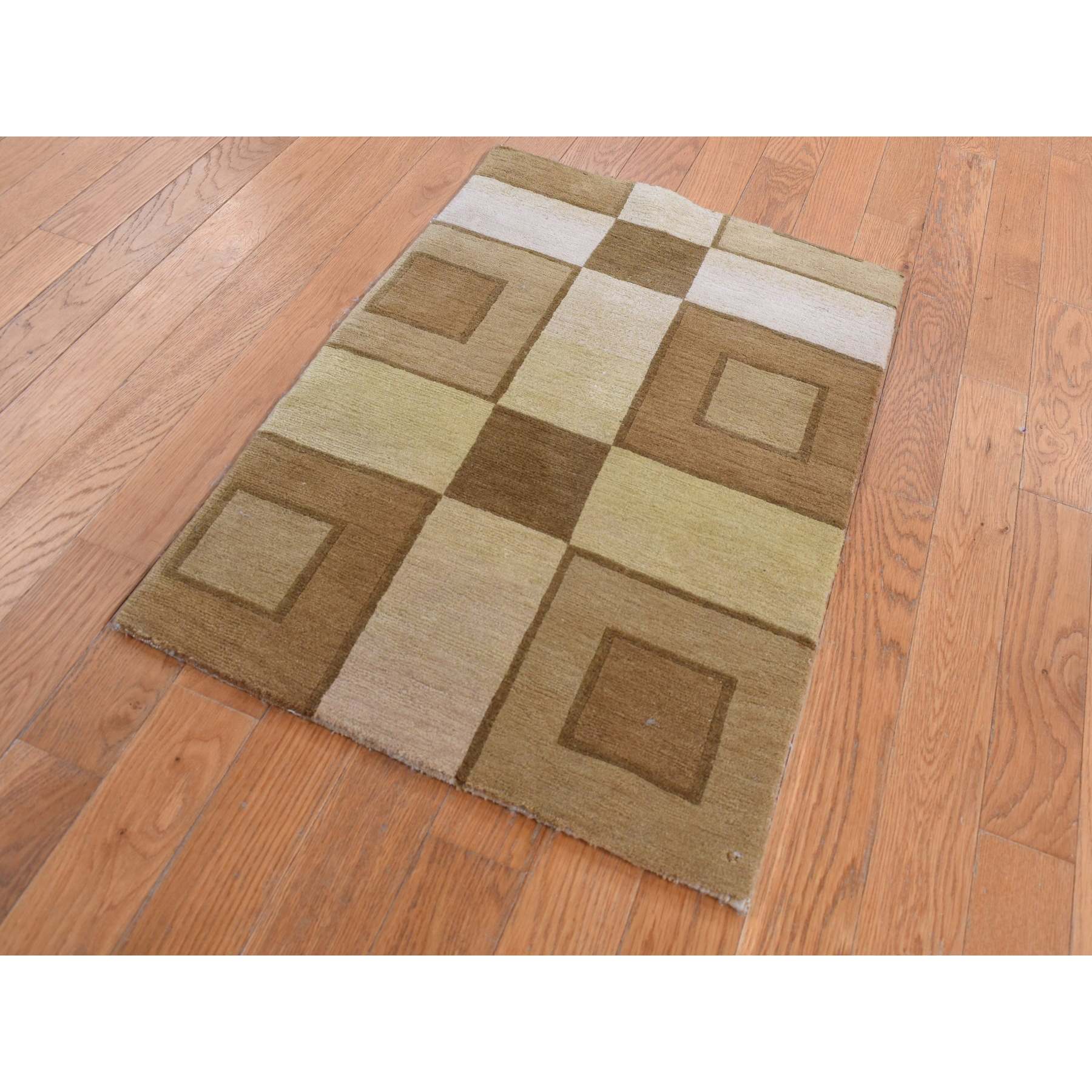 Modern-and-Contemporary-Hand-Knotted-Rug-439180