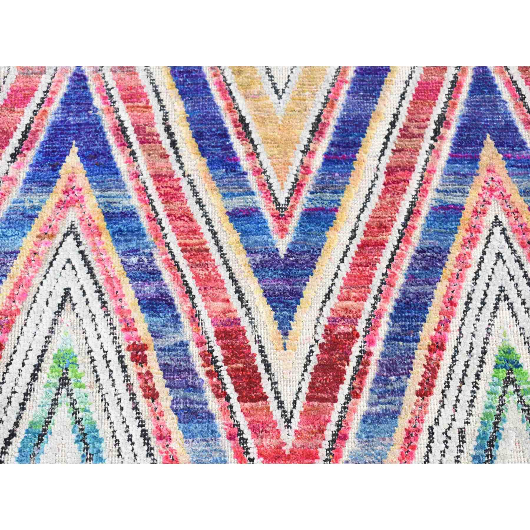 Modern-and-Contemporary-Hand-Knotted-Rug-439870