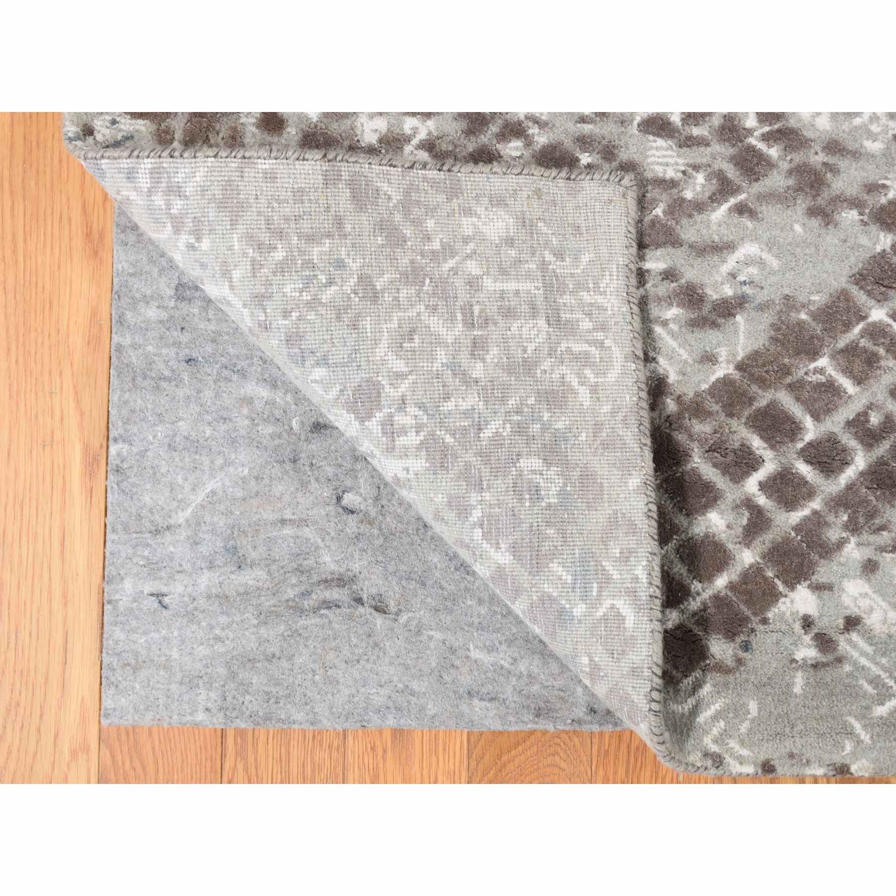 Modern-and-Contemporary-Hand-Knotted-Rug-439990