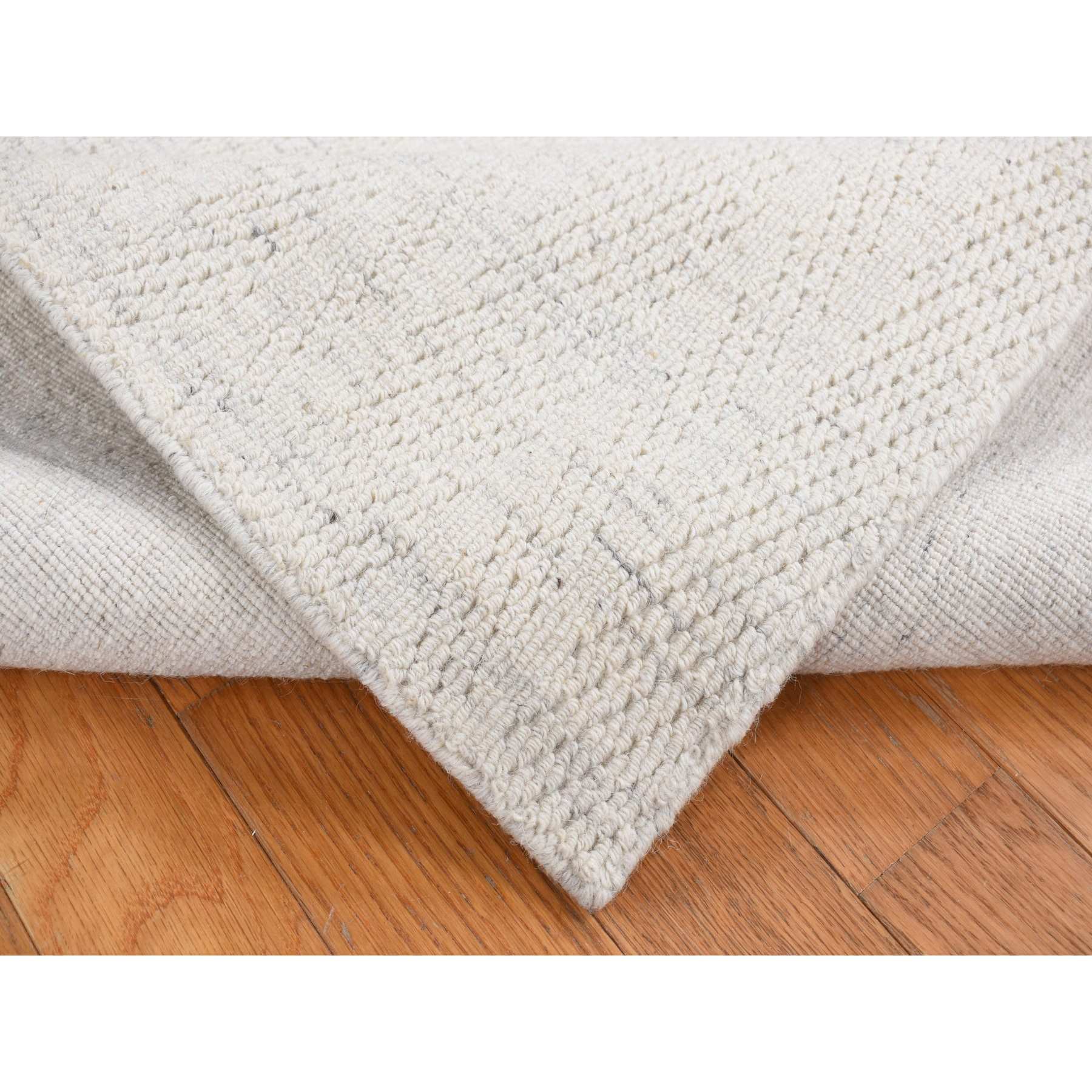 Modern-and-Contemporary-Hand-Loomed-Rug-437740