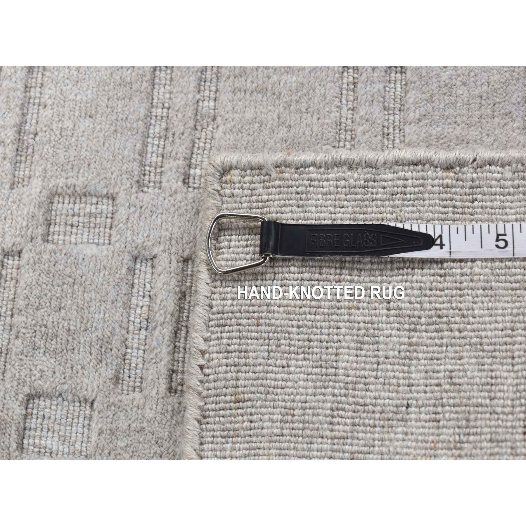 Modern-and-Contemporary-Hand-Loomed-Rug-439115
