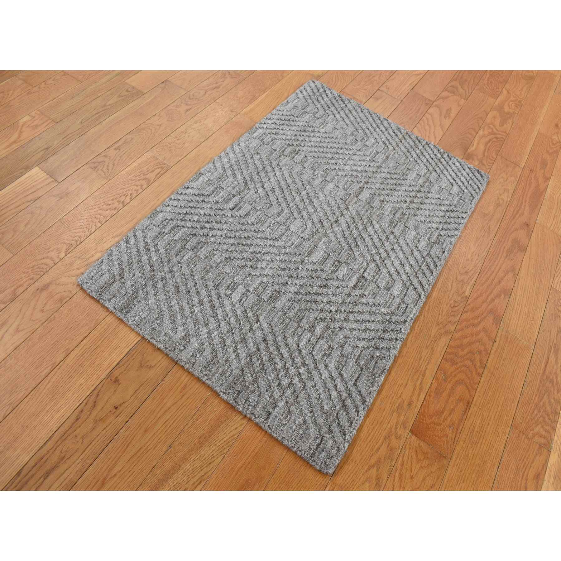 Modern-and-Contemporary-Hand-Loomed-Rug-439175