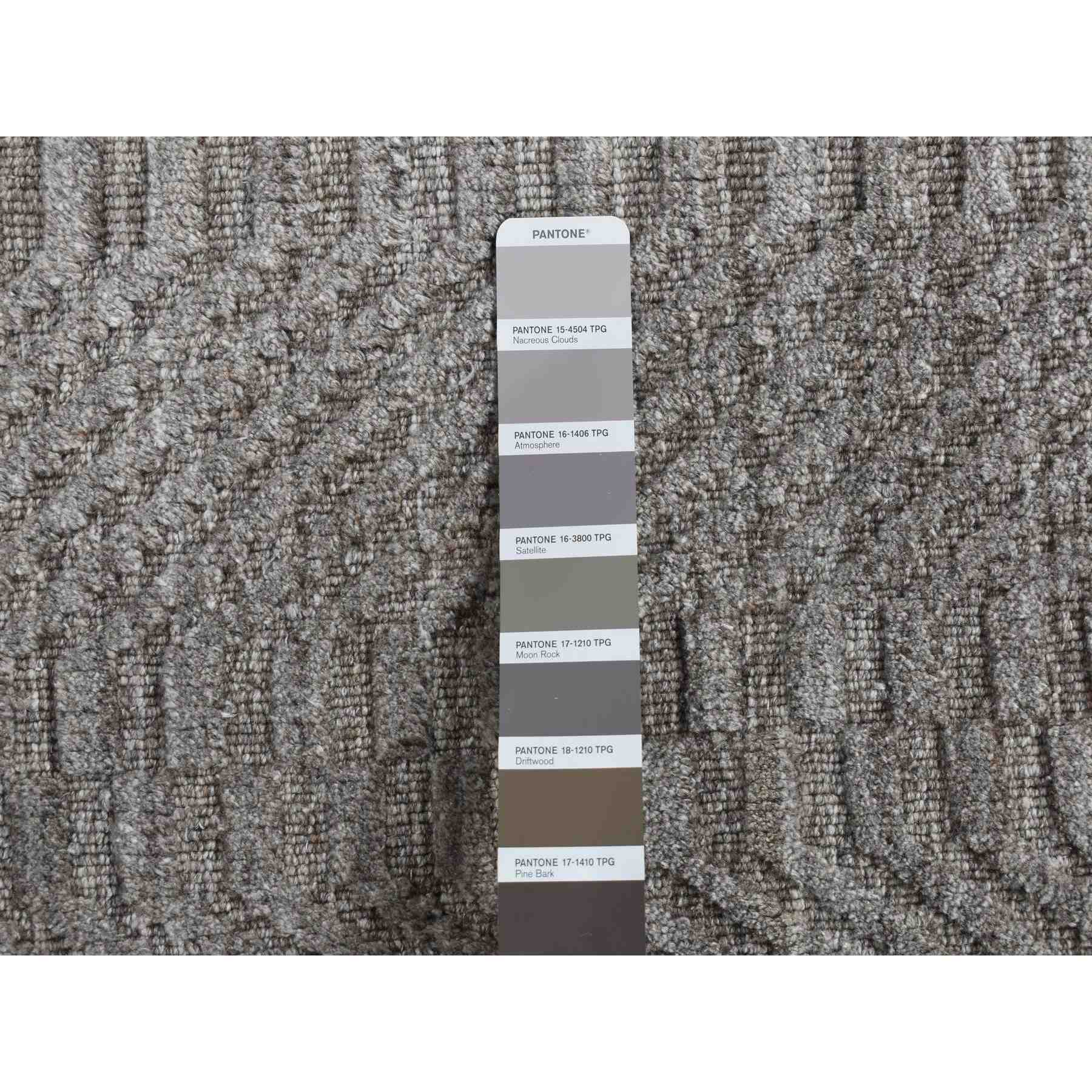 Modern-and-Contemporary-Hand-Loomed-Rug-439175