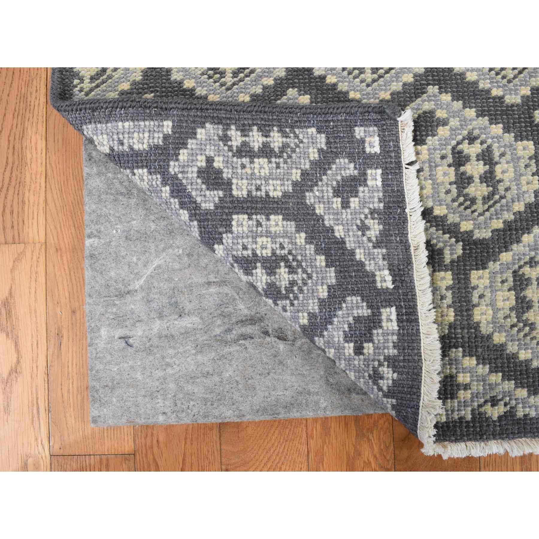 Oushak-And-Peshawar-Hand-Knotted-Rug-439610