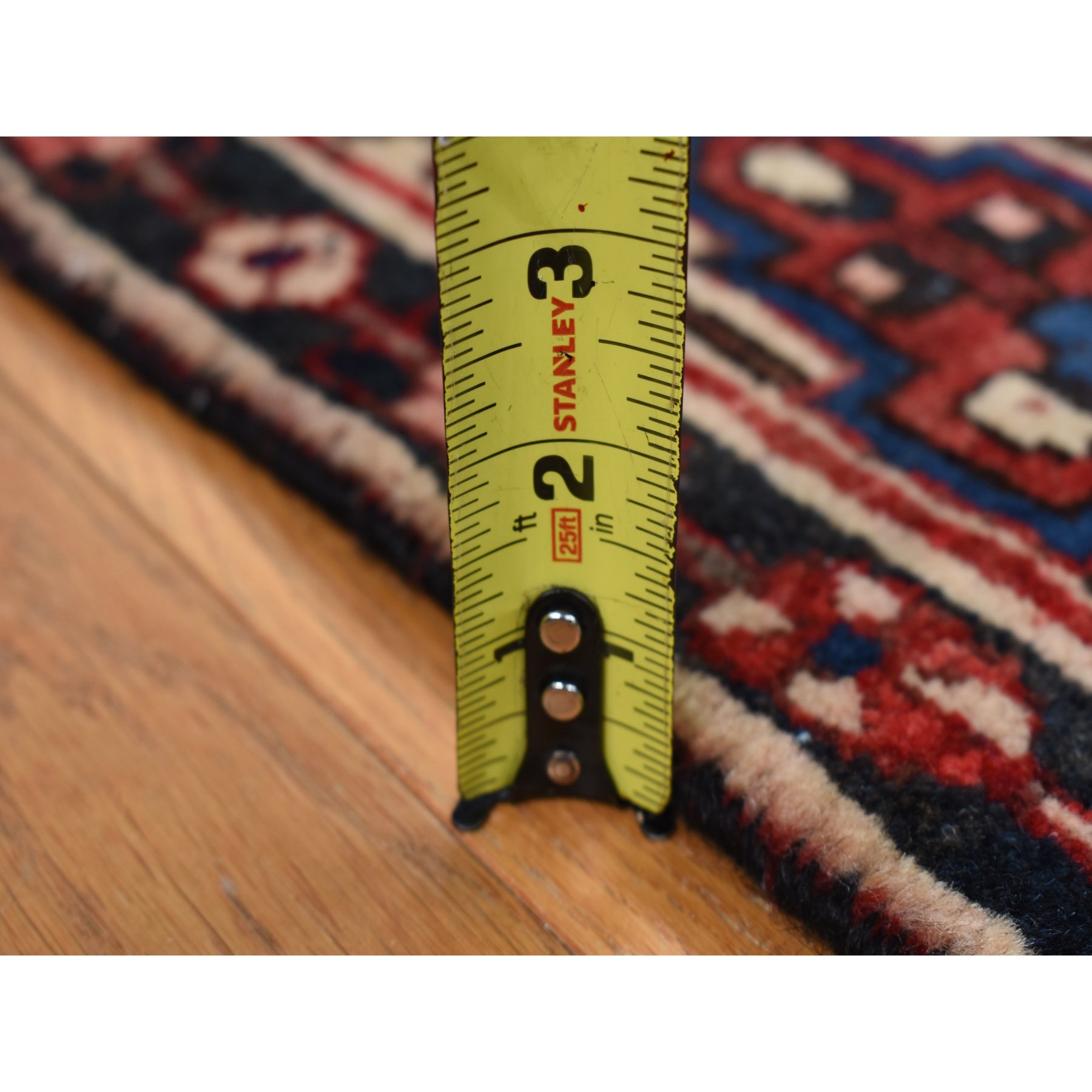 Persian-Hand-Knotted-Rug-437710
