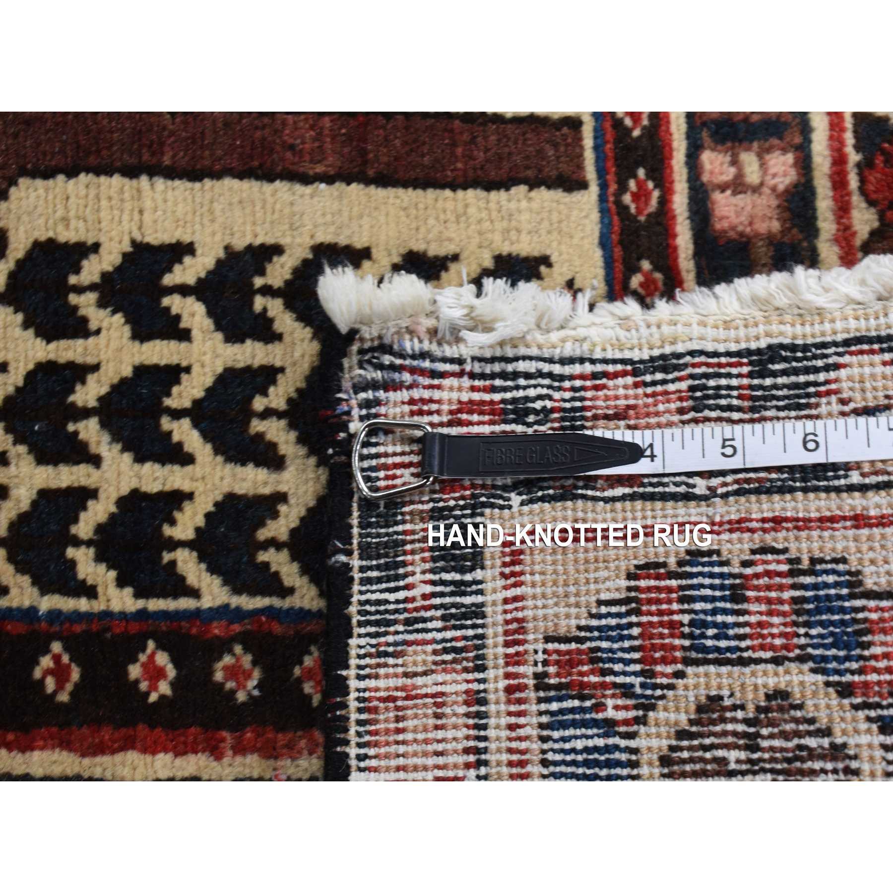 Persian-Hand-Knotted-Rug-437710