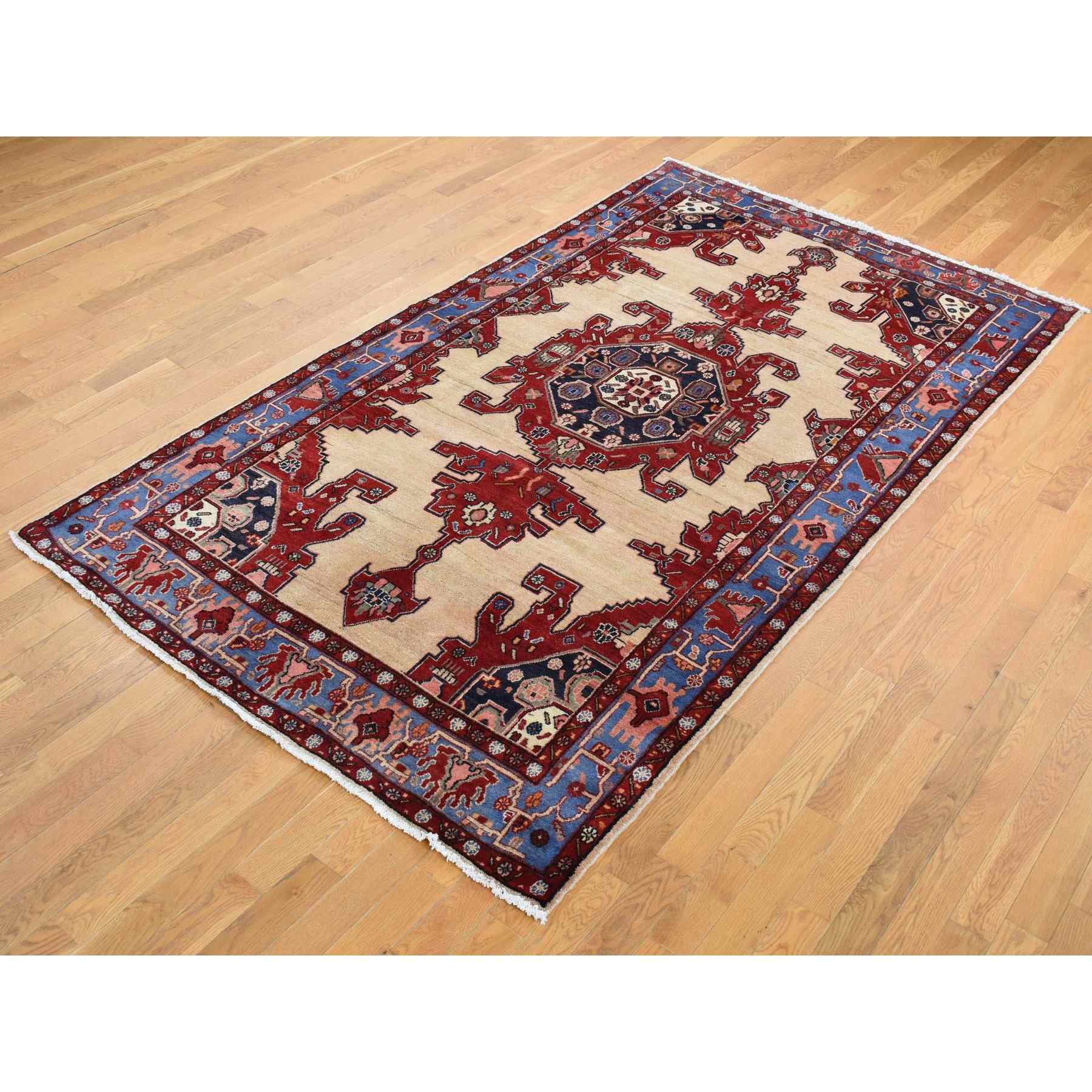 Persian-Hand-Knotted-Rug-437865