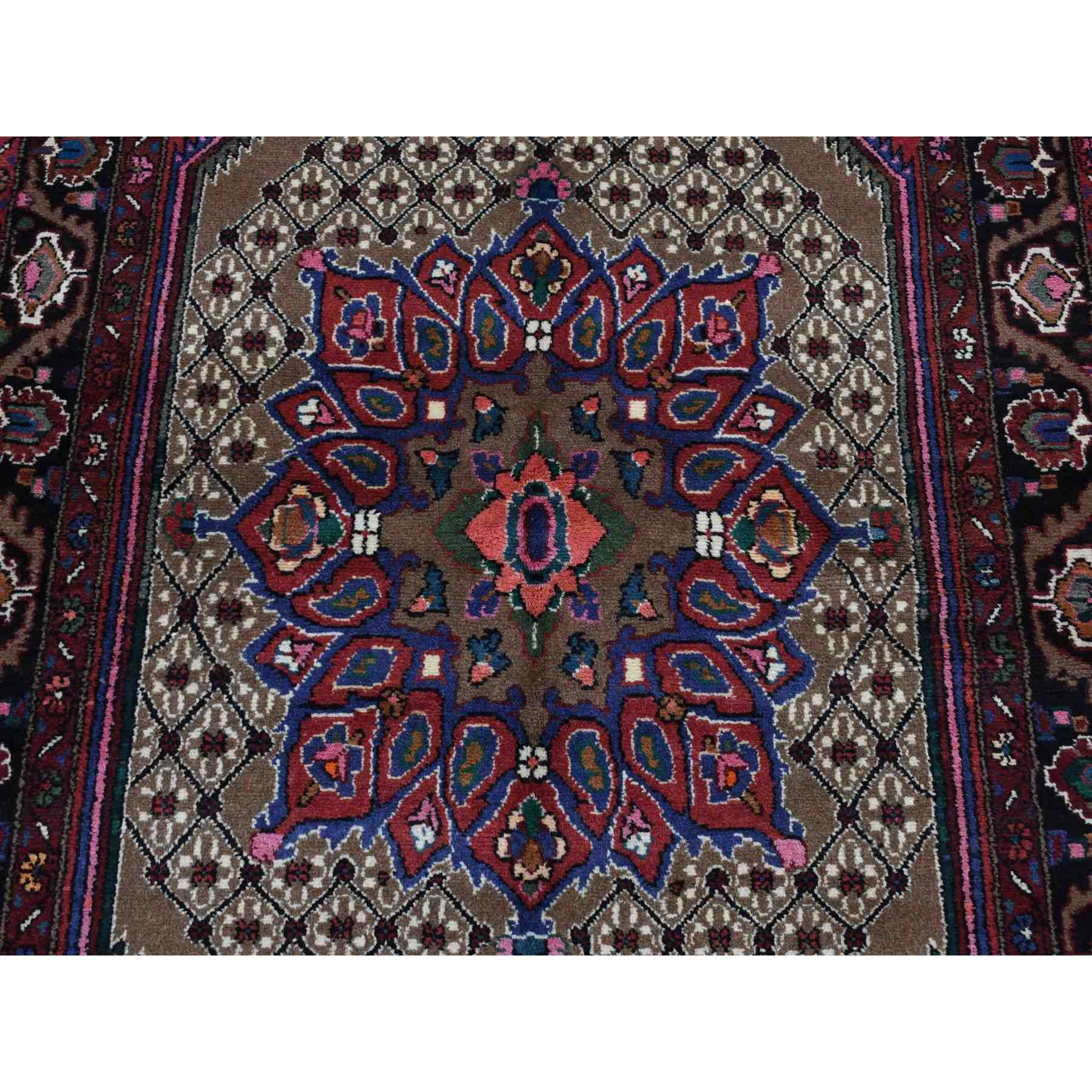 Persian-Hand-Knotted-Rug-437870