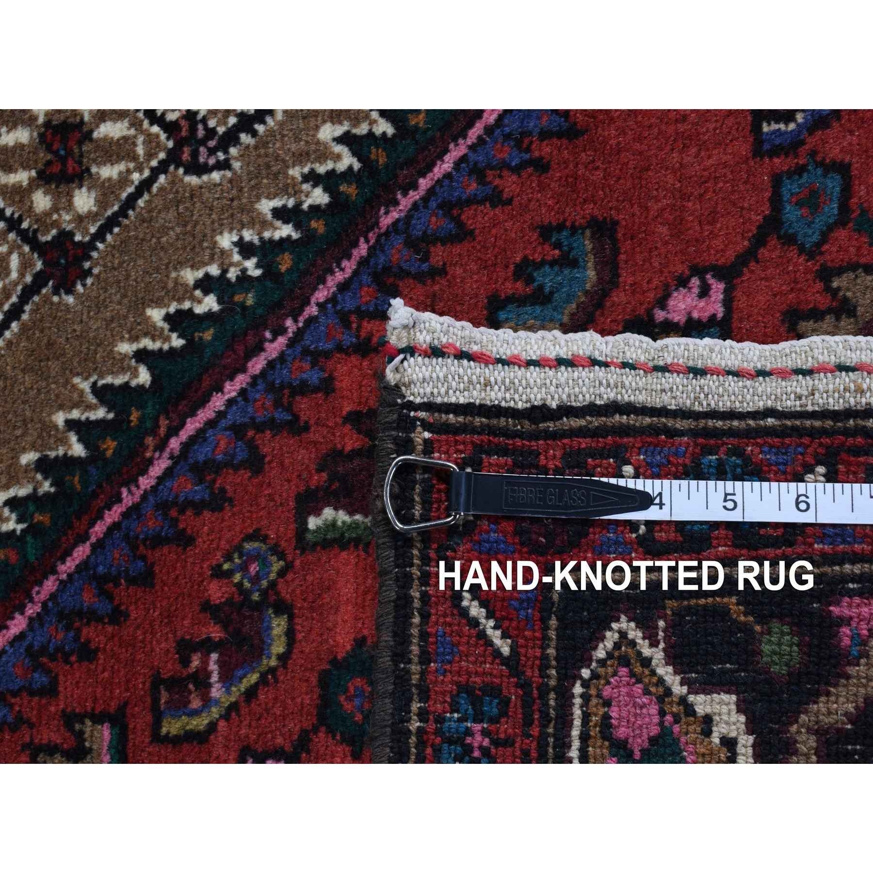 Persian-Hand-Knotted-Rug-437870