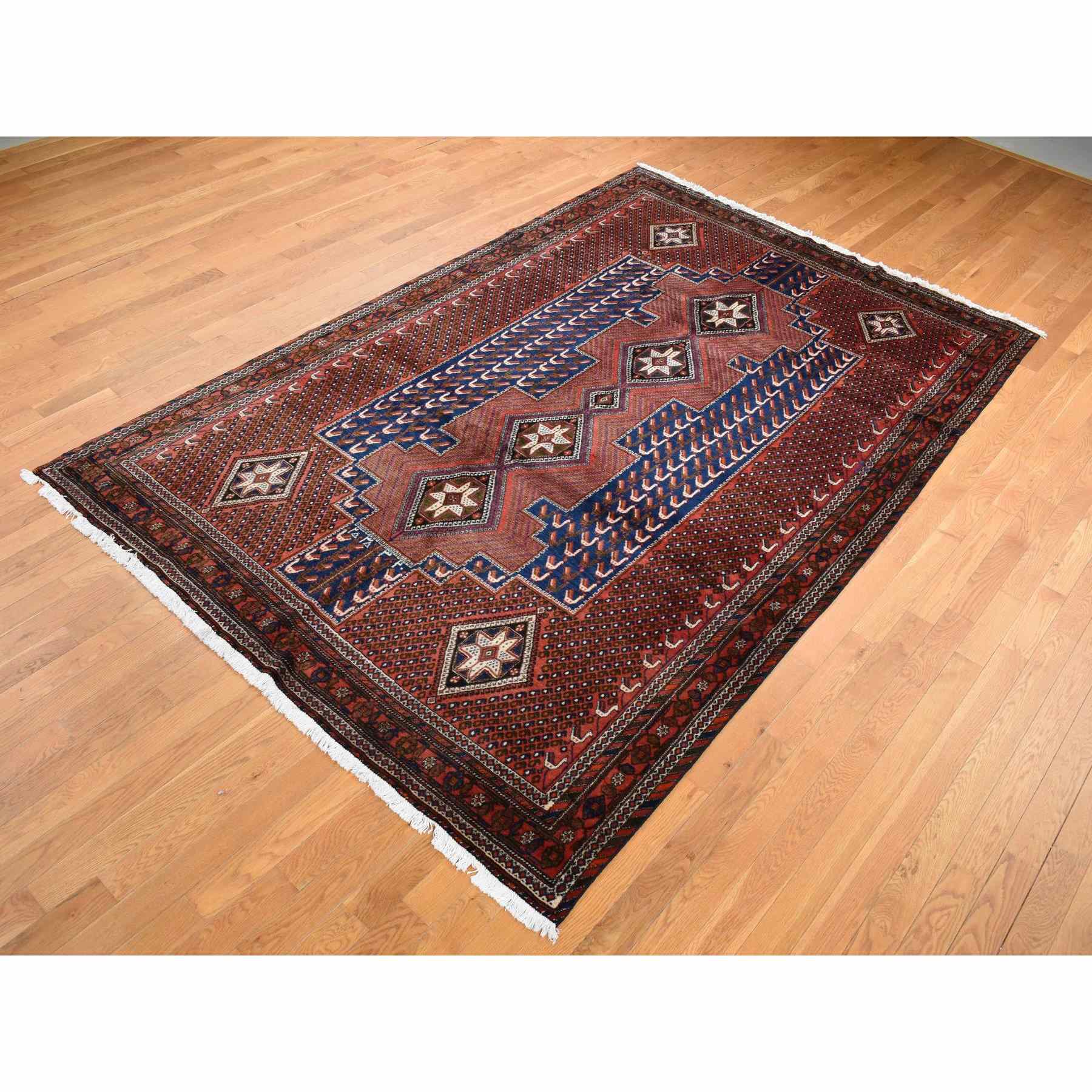 Persian-Hand-Knotted-Rug-437965