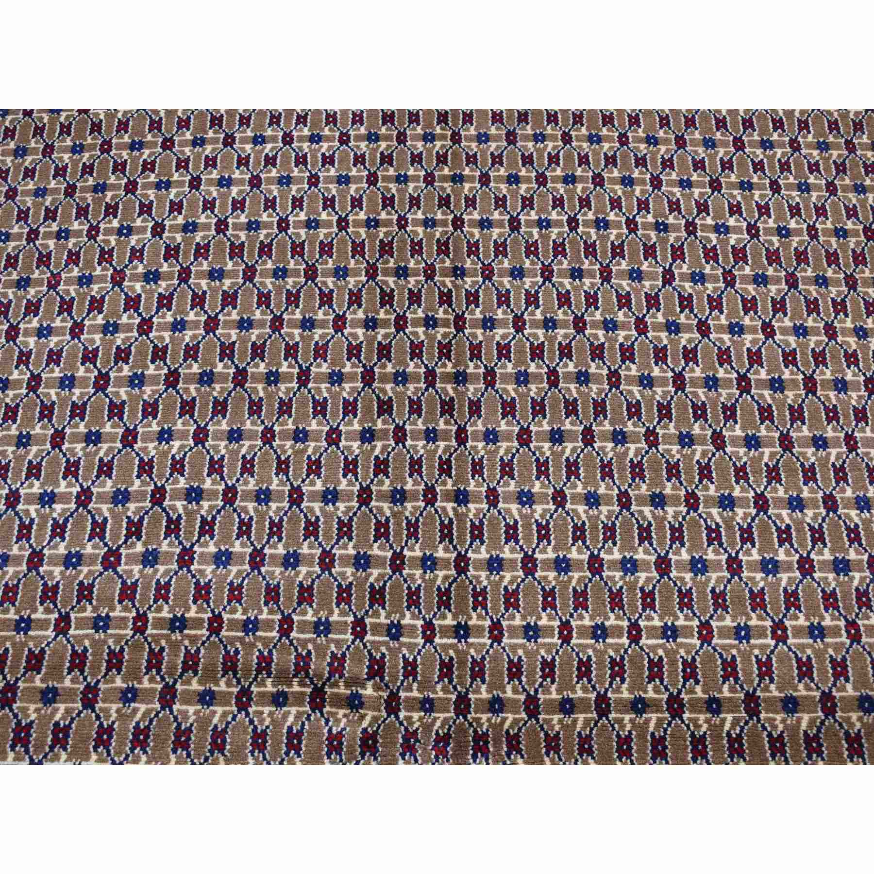 Persian-Hand-Knotted-Rug-437975
