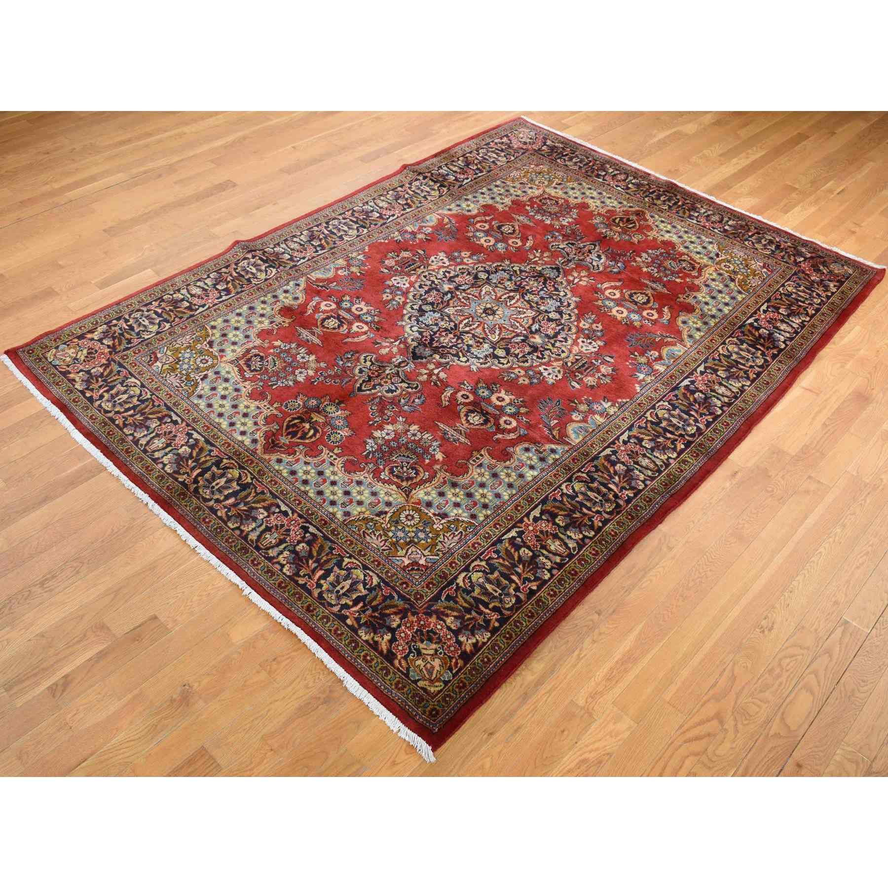 Persian-Hand-Knotted-Rug-437980