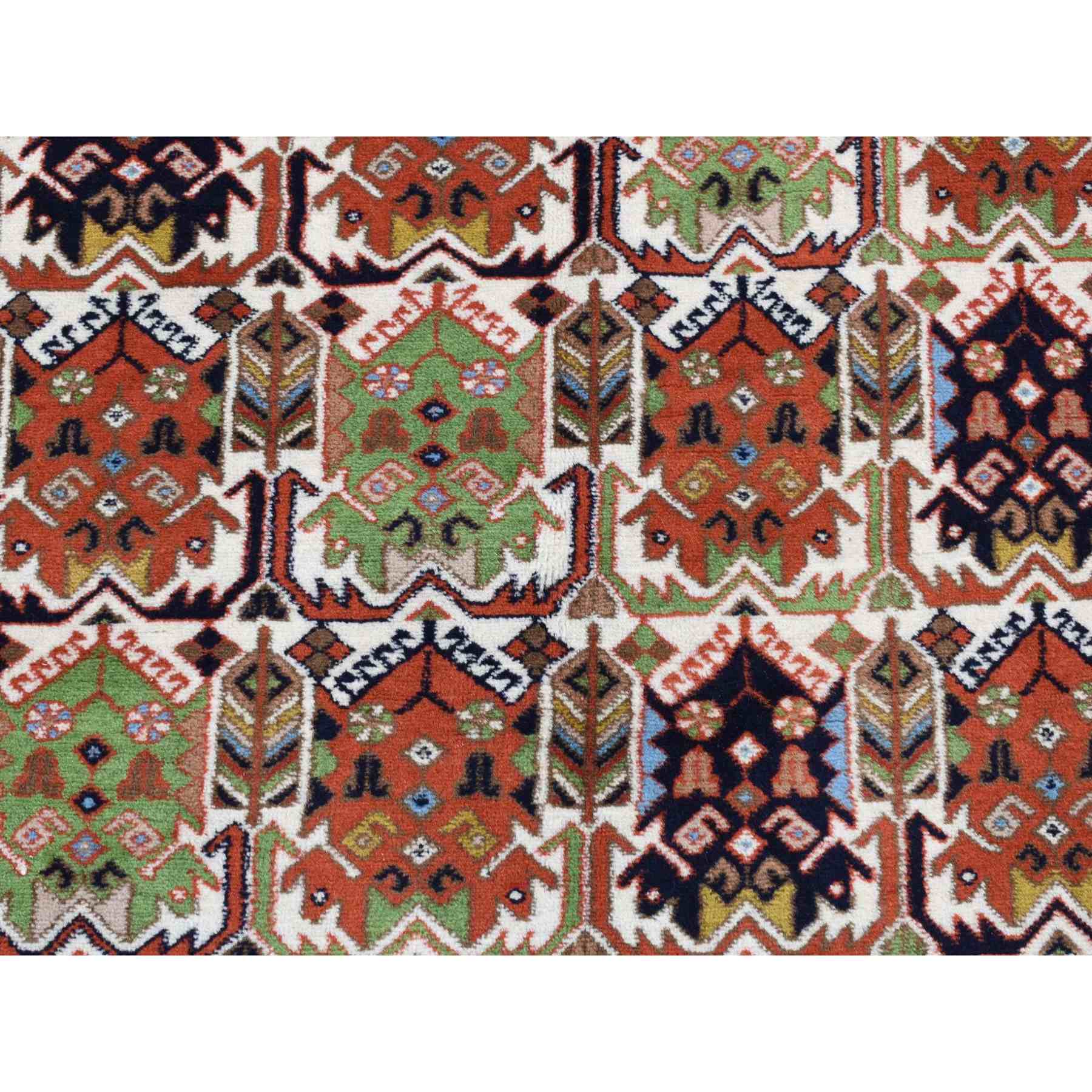 Persian-Hand-Knotted-Rug-438040