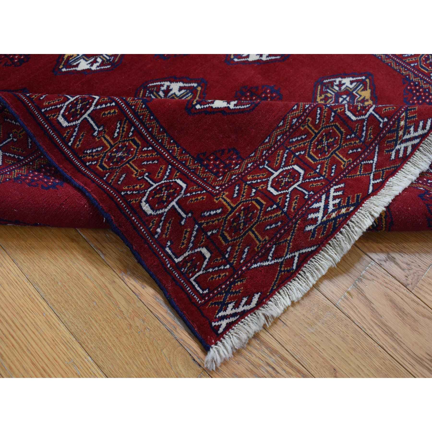 Persian-Hand-Knotted-Rug-438420