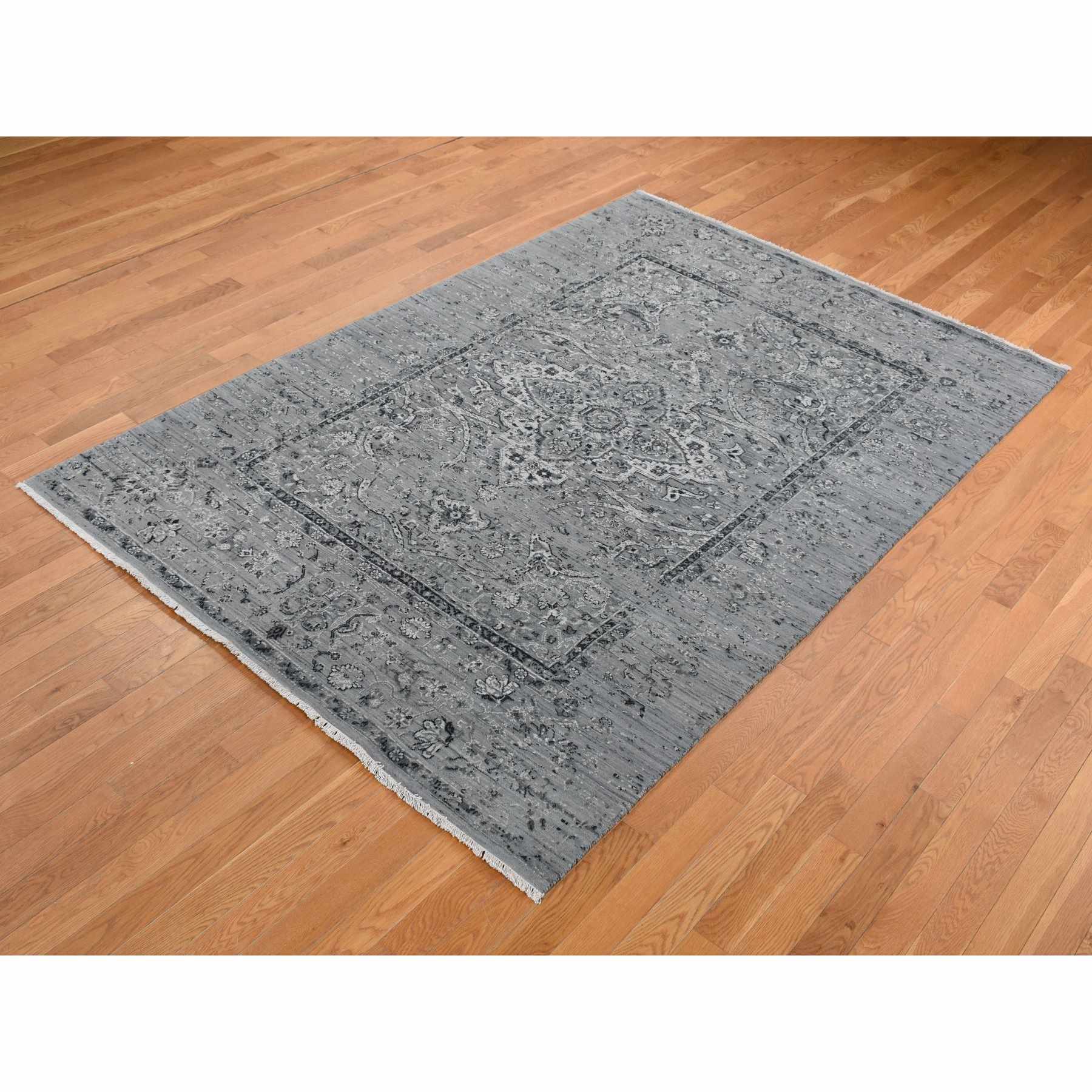 Transitional-Hand-Knotted-Rug-437545