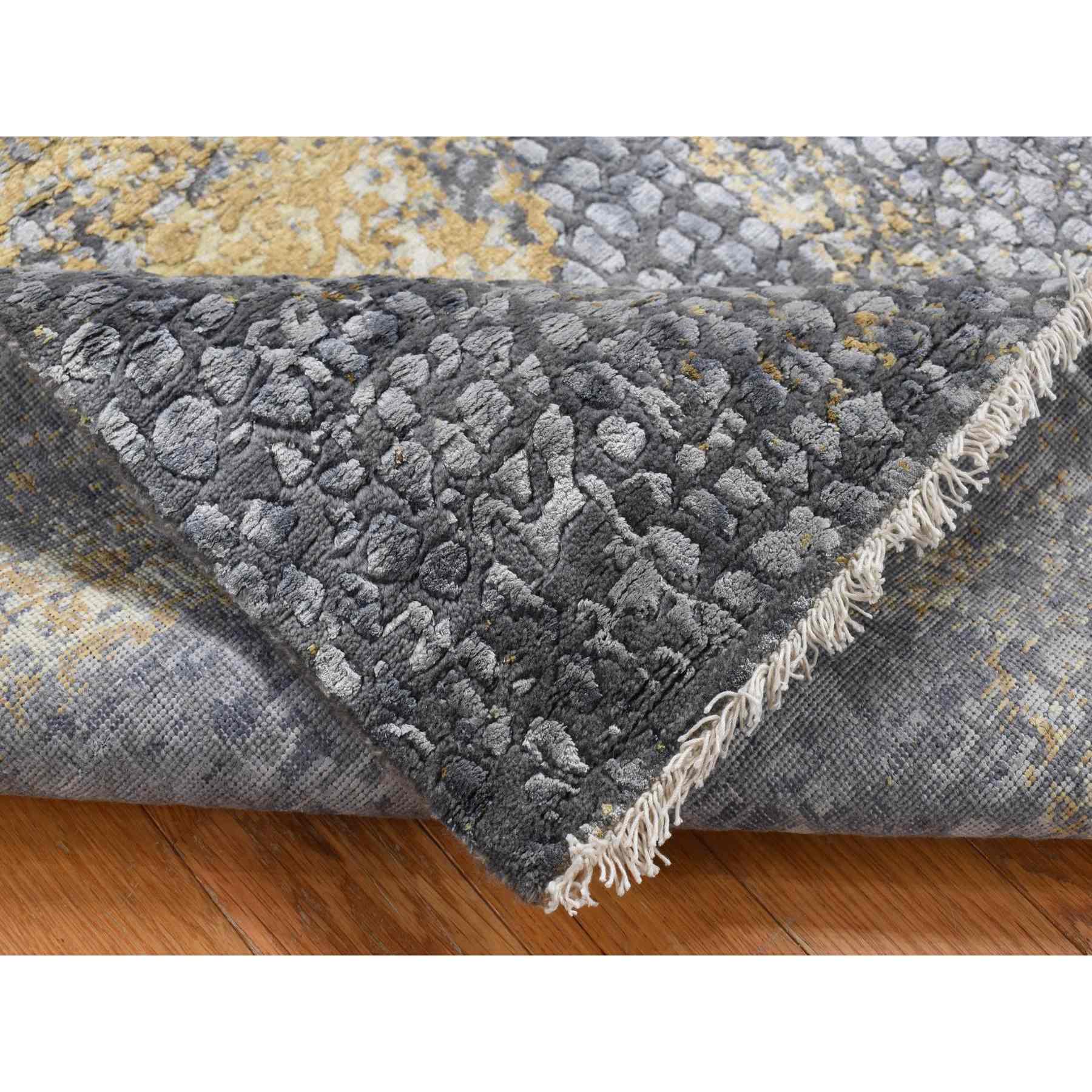 Transitional-Hand-Knotted-Rug-438440