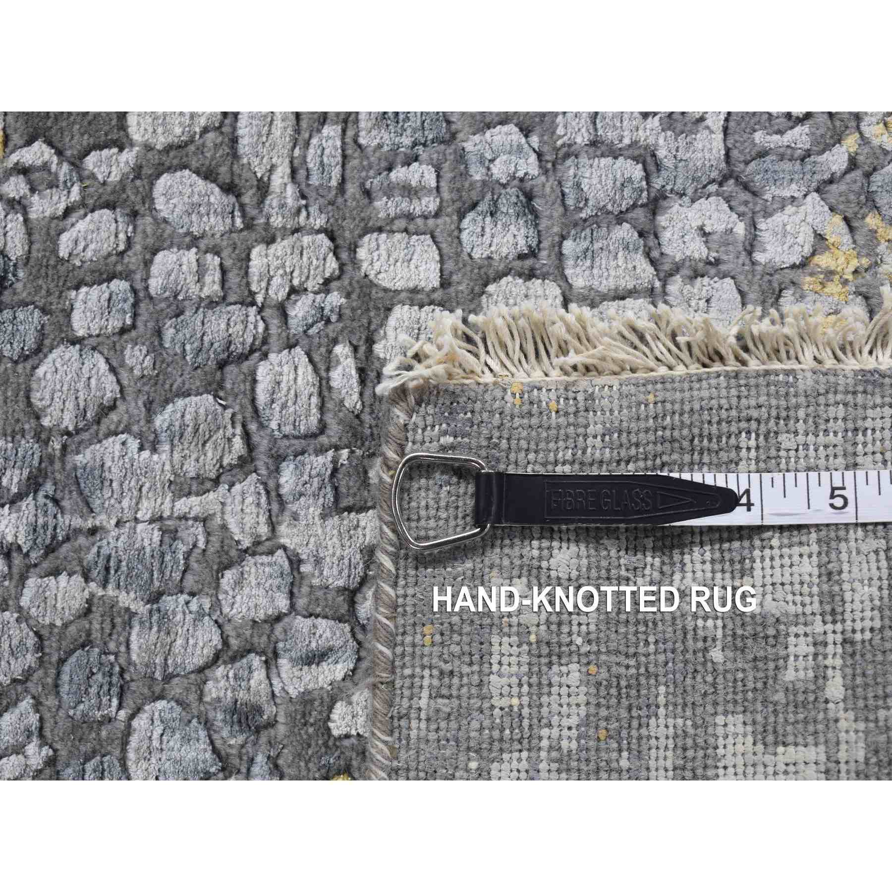 Transitional-Hand-Knotted-Rug-438440