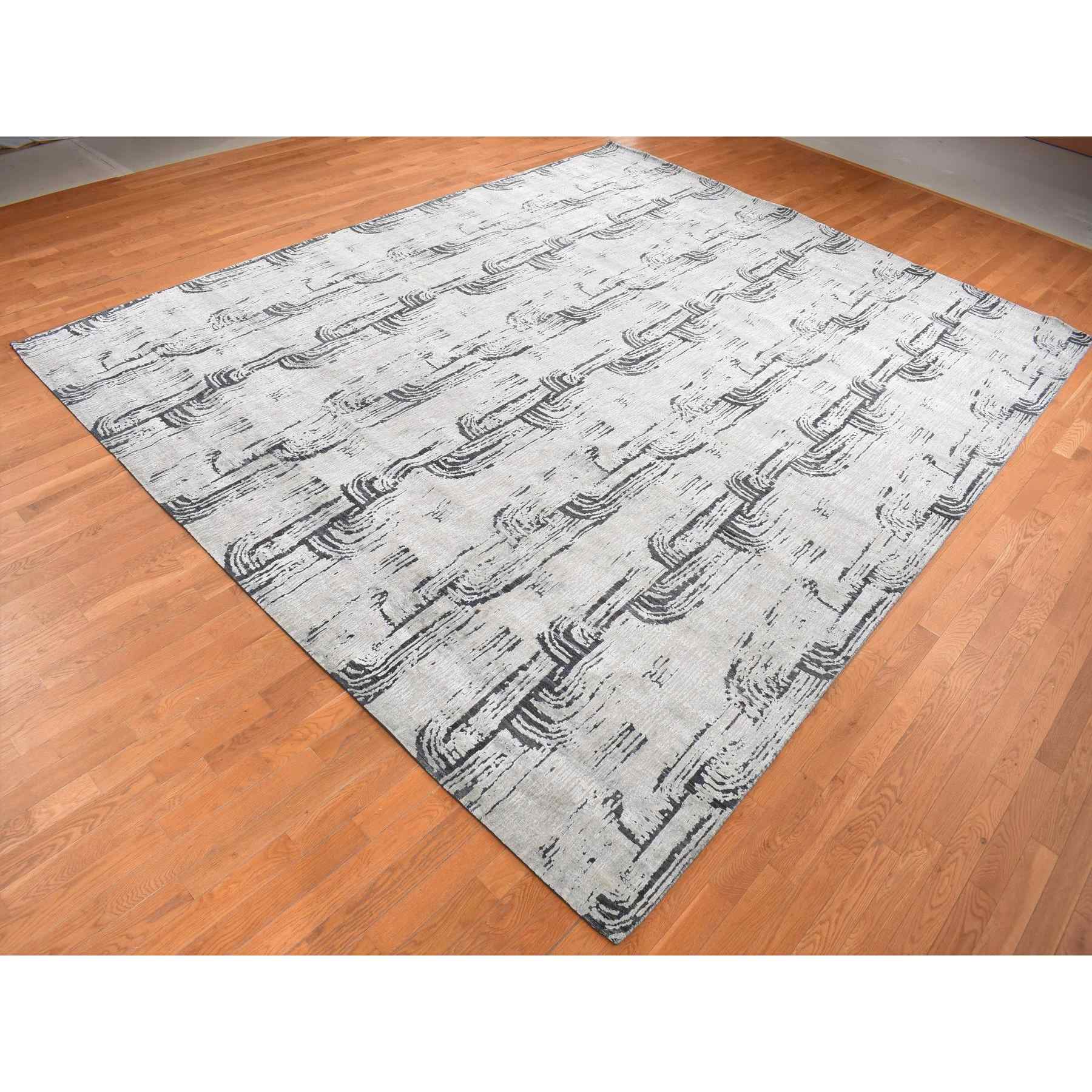 Wool-and-Silk-Hand-Knotted-Rug-438310