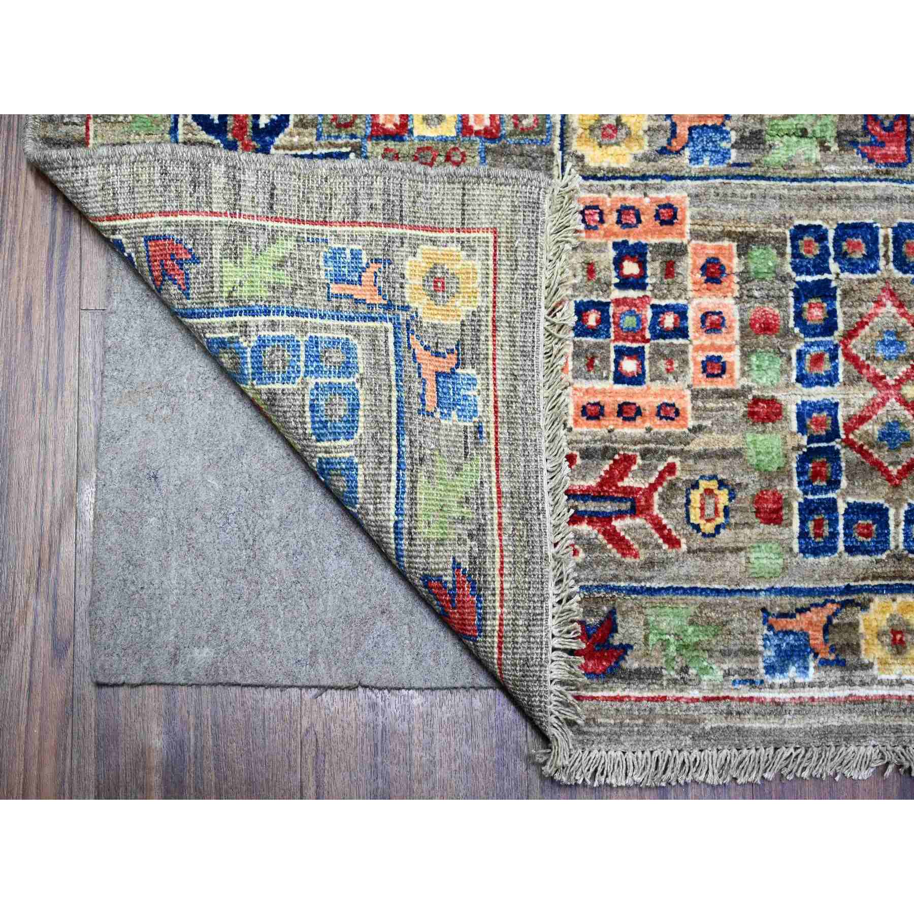 Oushak-And-Peshawar-Hand-Knotted-Rug-440965