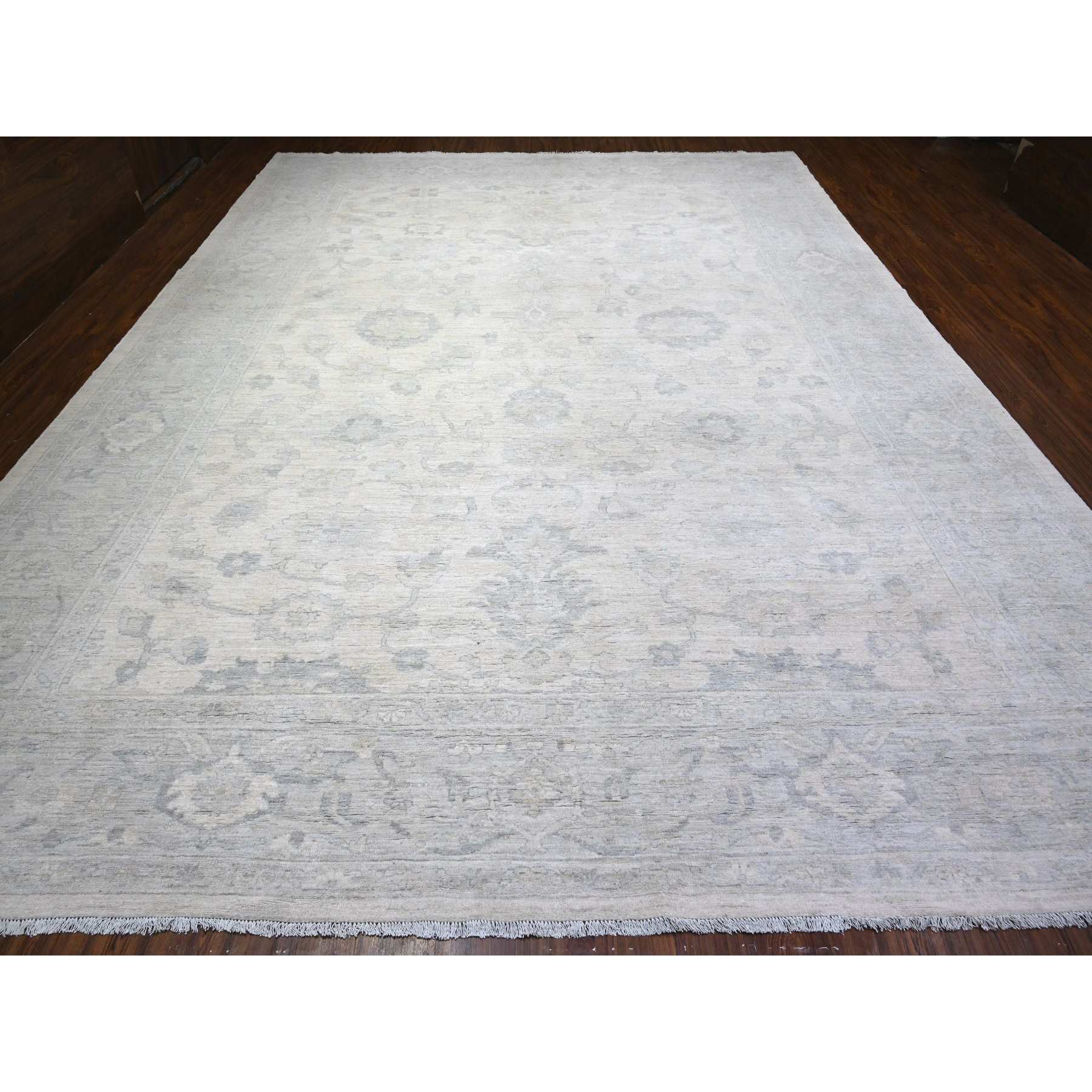 Oushak-And-Peshawar-Hand-Knotted-Rug-440705