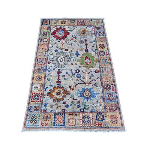 White Gray, Aryana Collection, Mahal Design with Geometric Leaf Elements, Vegetable Dyes, Extra Soft Wool, Hand Knotted, Oriental 