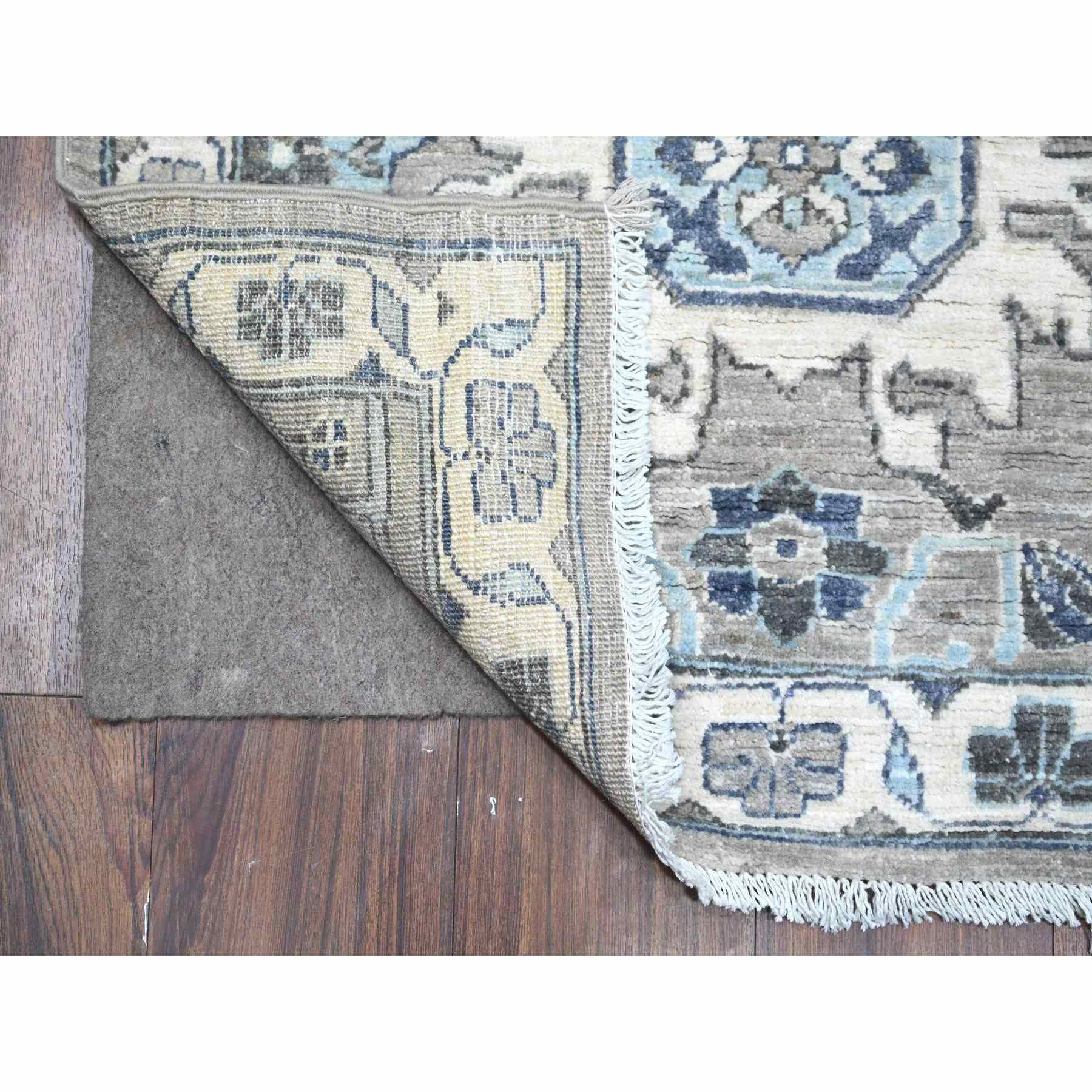 Heriz-Hand-Knotted-Rug-444495